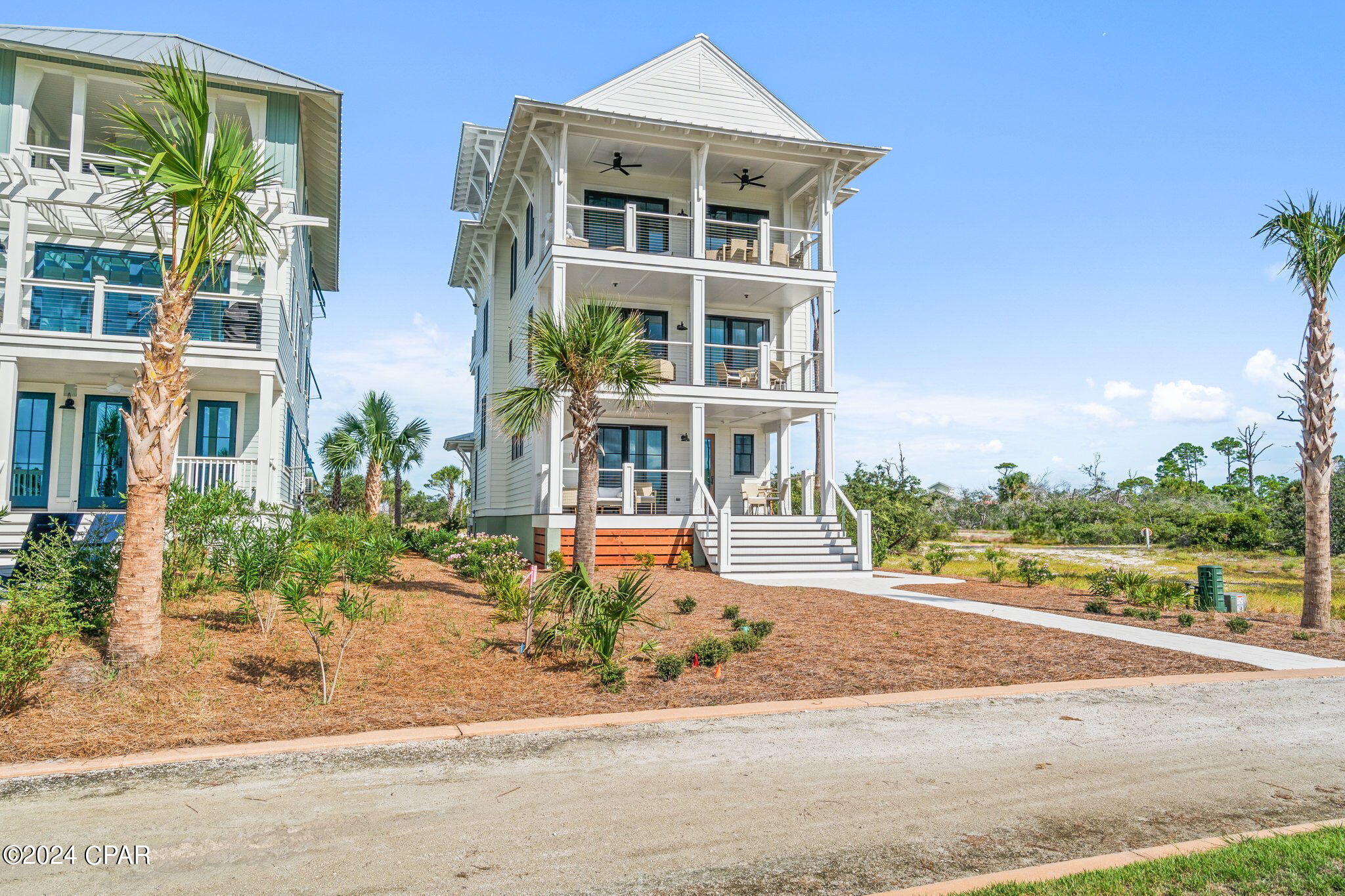 110 N Echo Lane