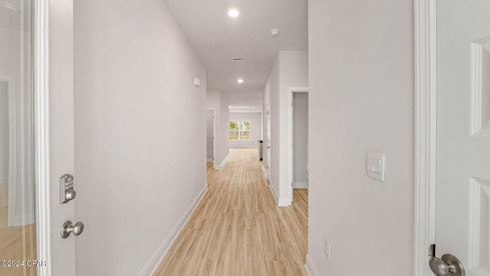 564 Vermilion Circle