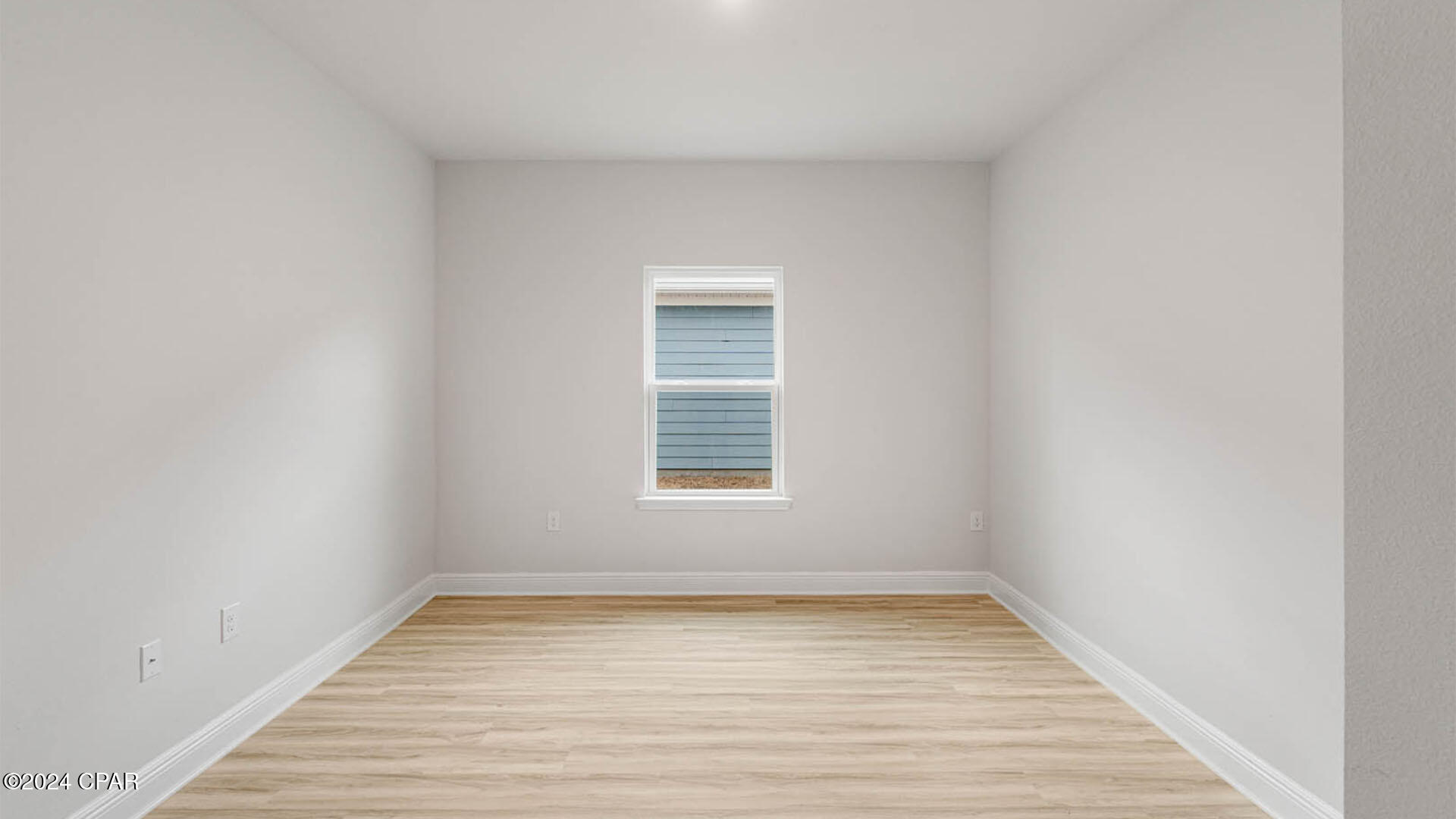 564 Vermilion Circle