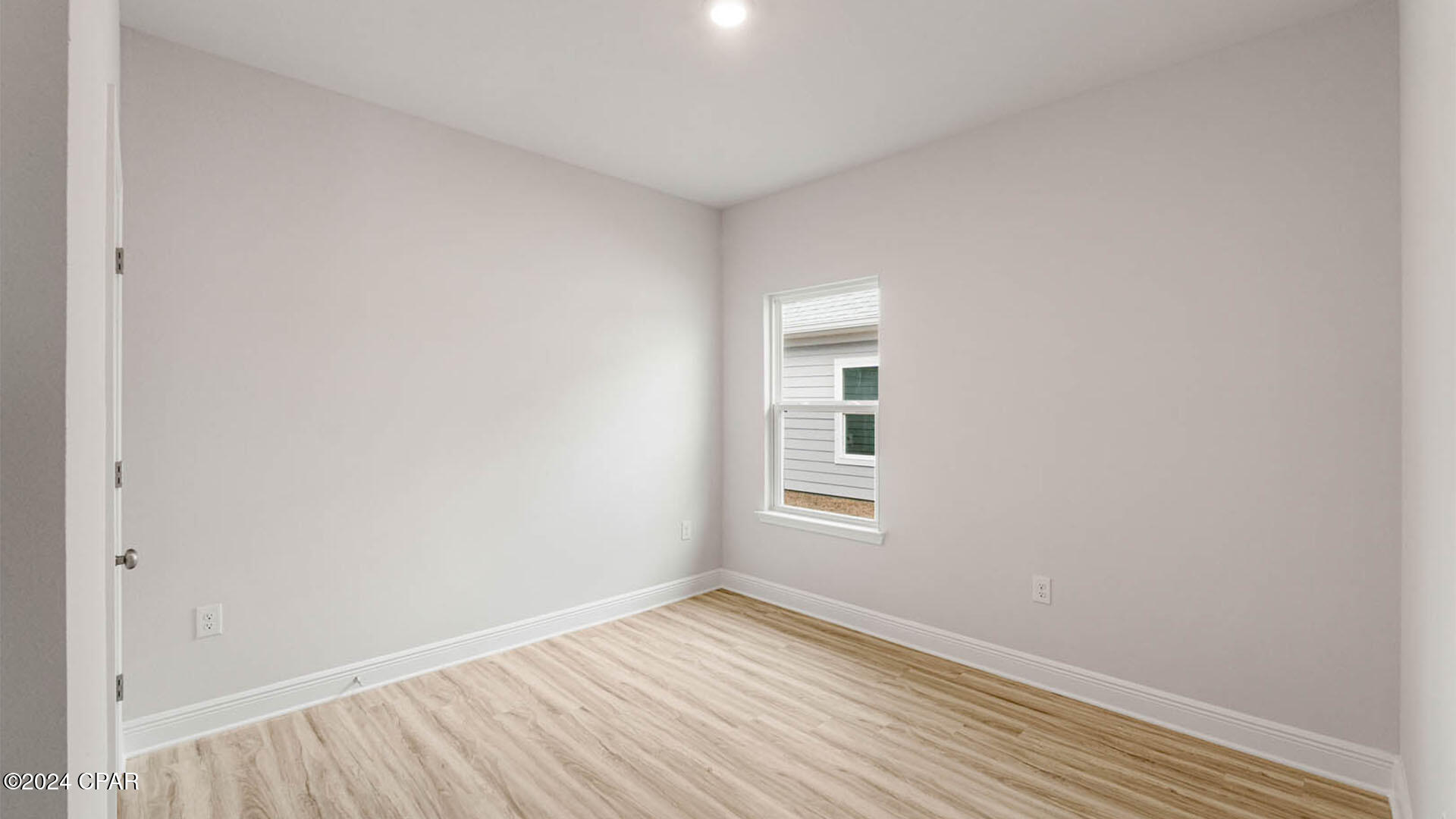 564 Vermilion Circle