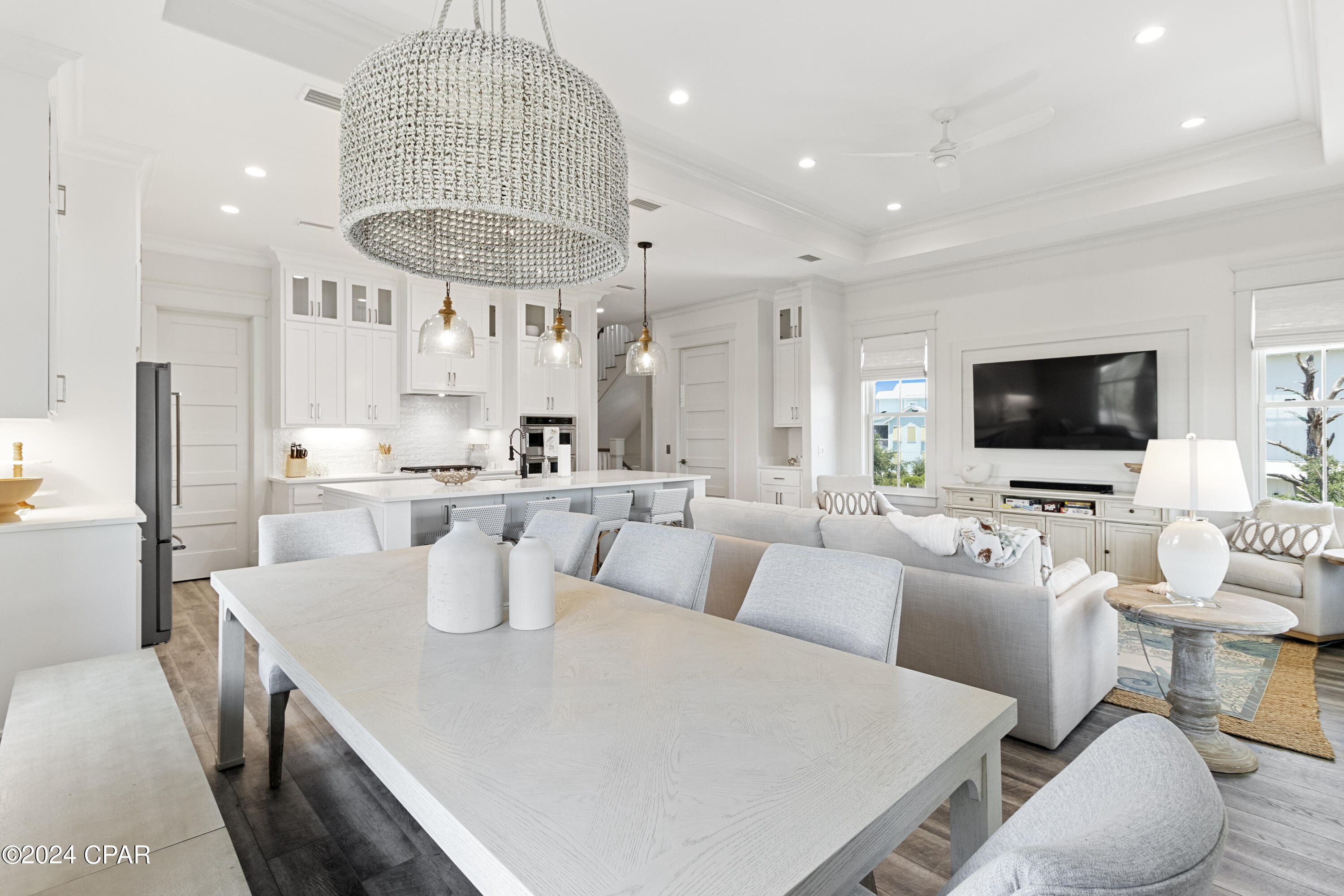 215 Pinnacle Drive