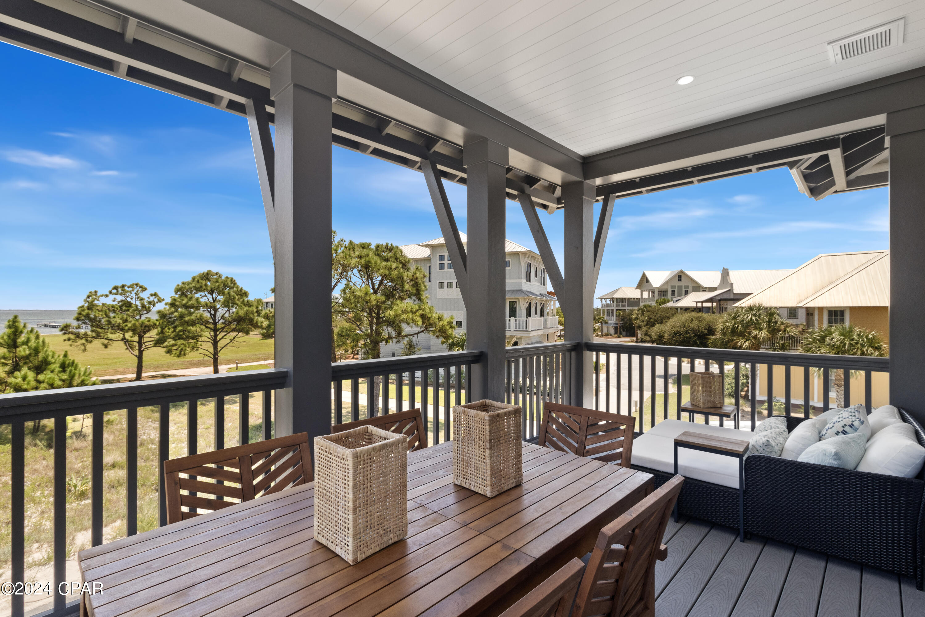 215 Pinnacle Drive