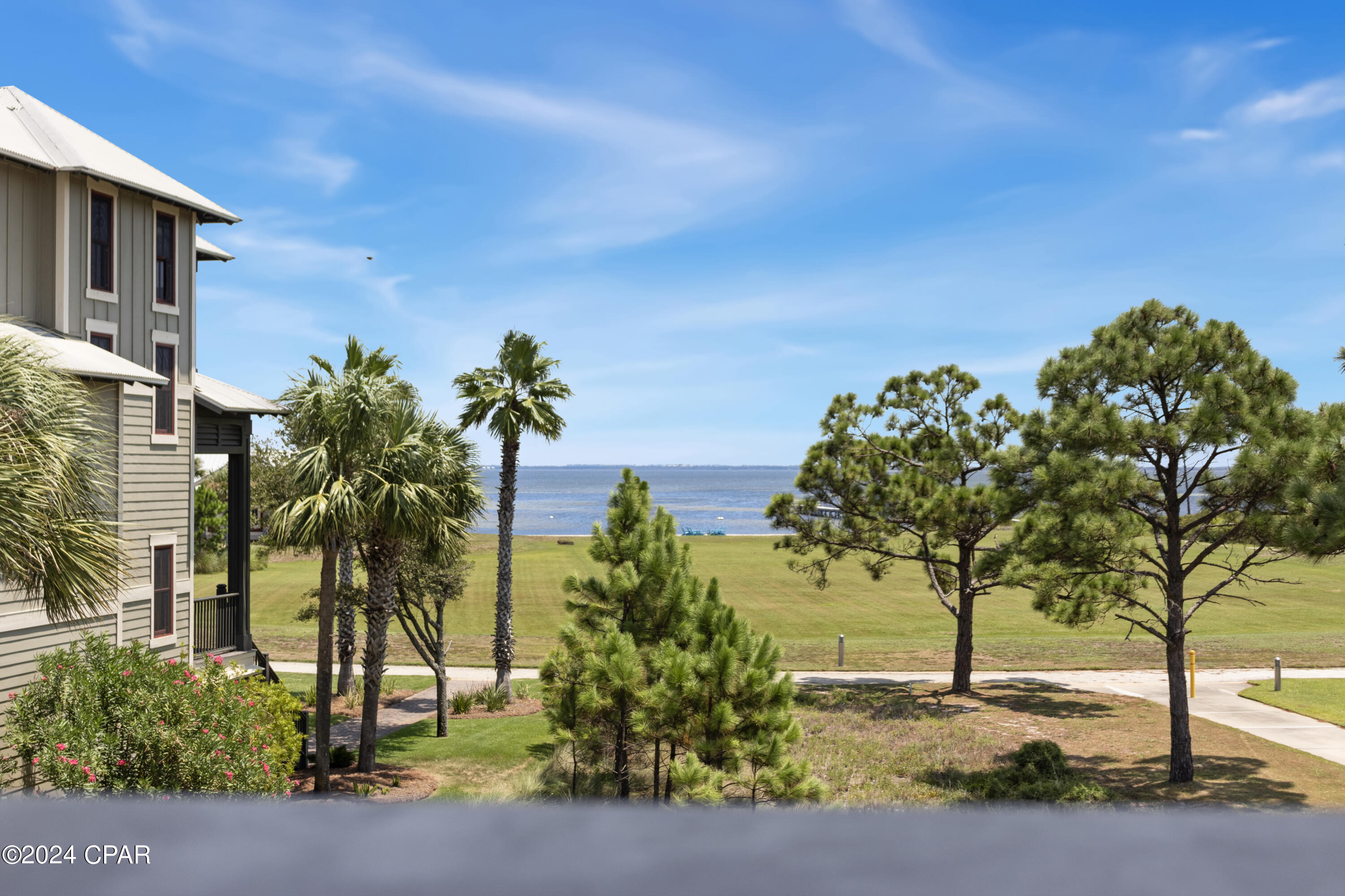 215 Pinnacle Drive