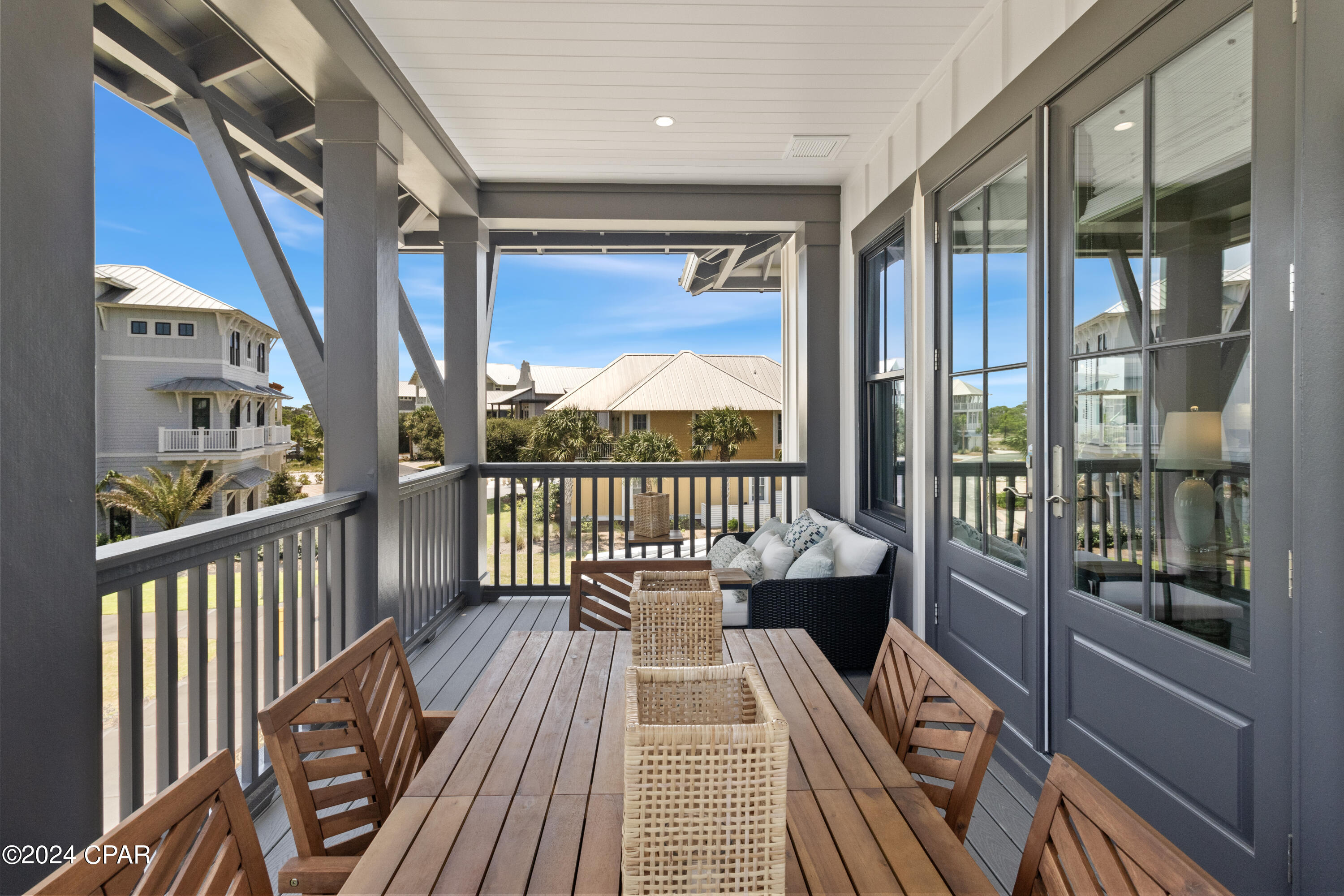 215 Pinnacle Drive