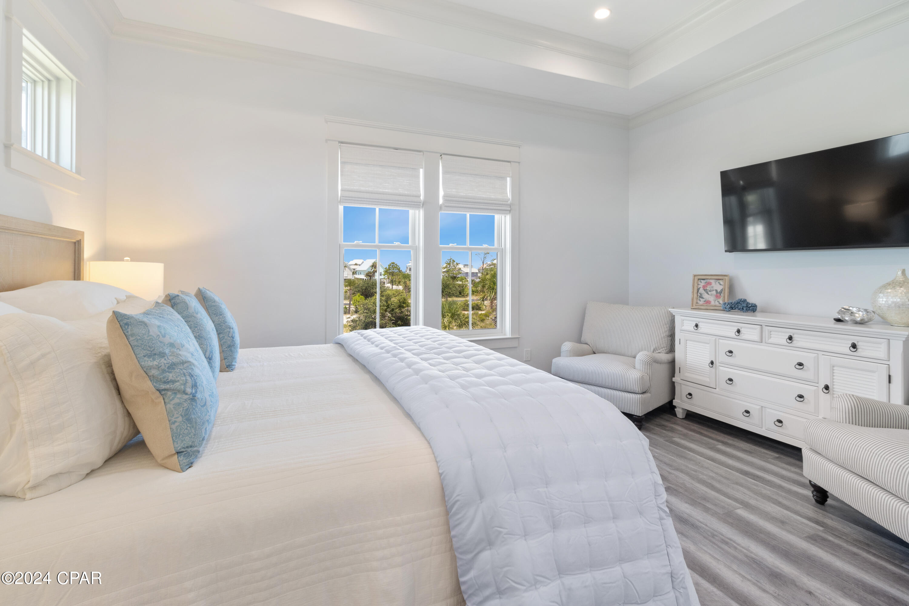 215 Pinnacle Drive