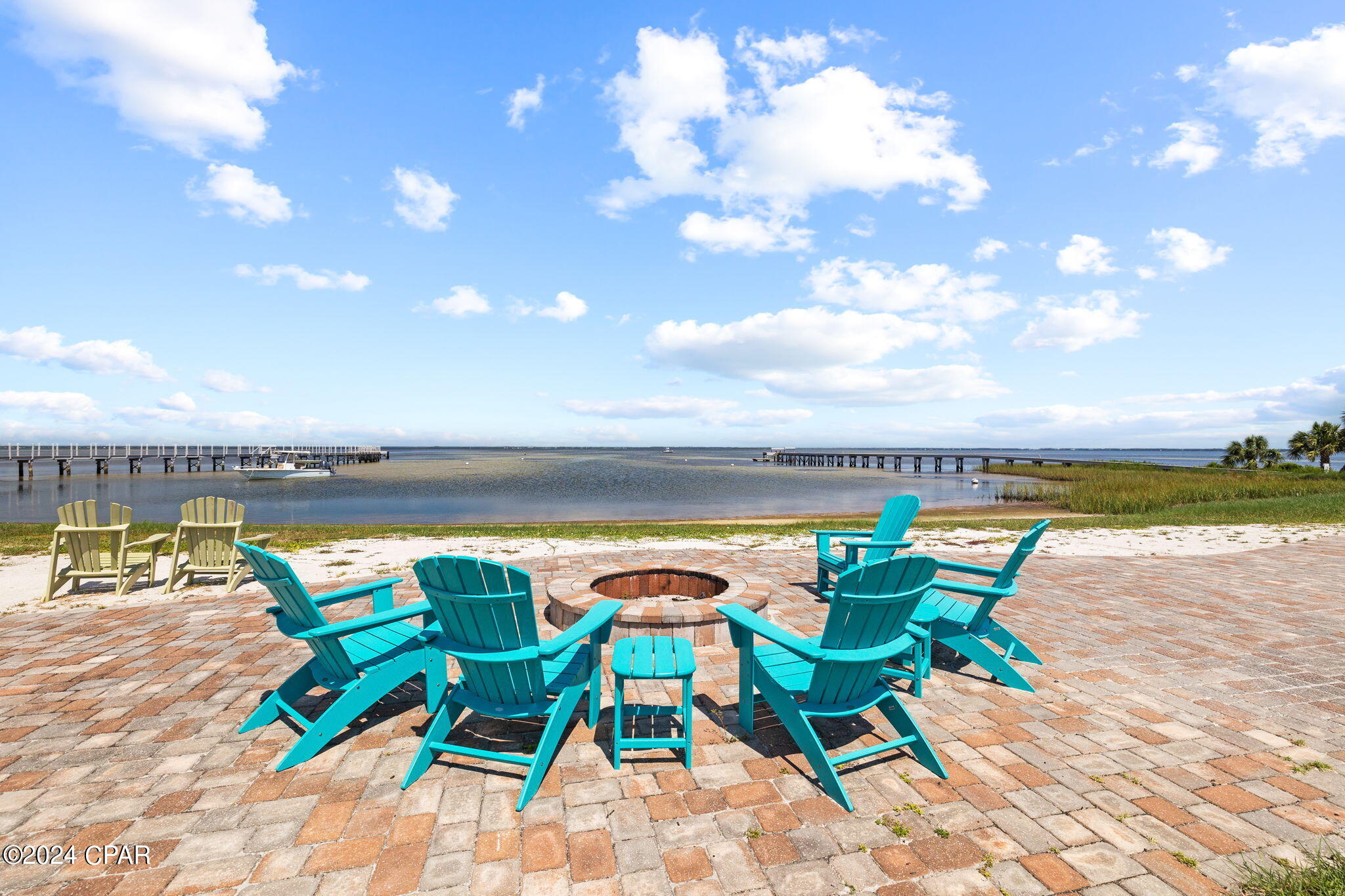 215 Pinnacle Drive