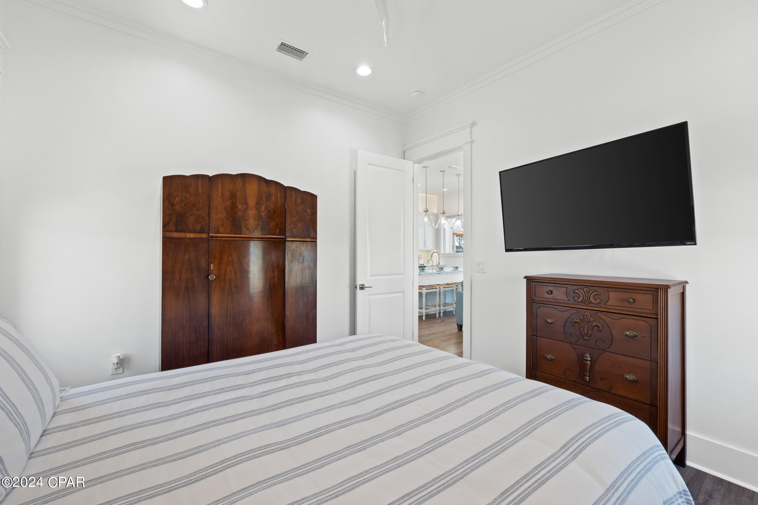 1401 Constitution Drive