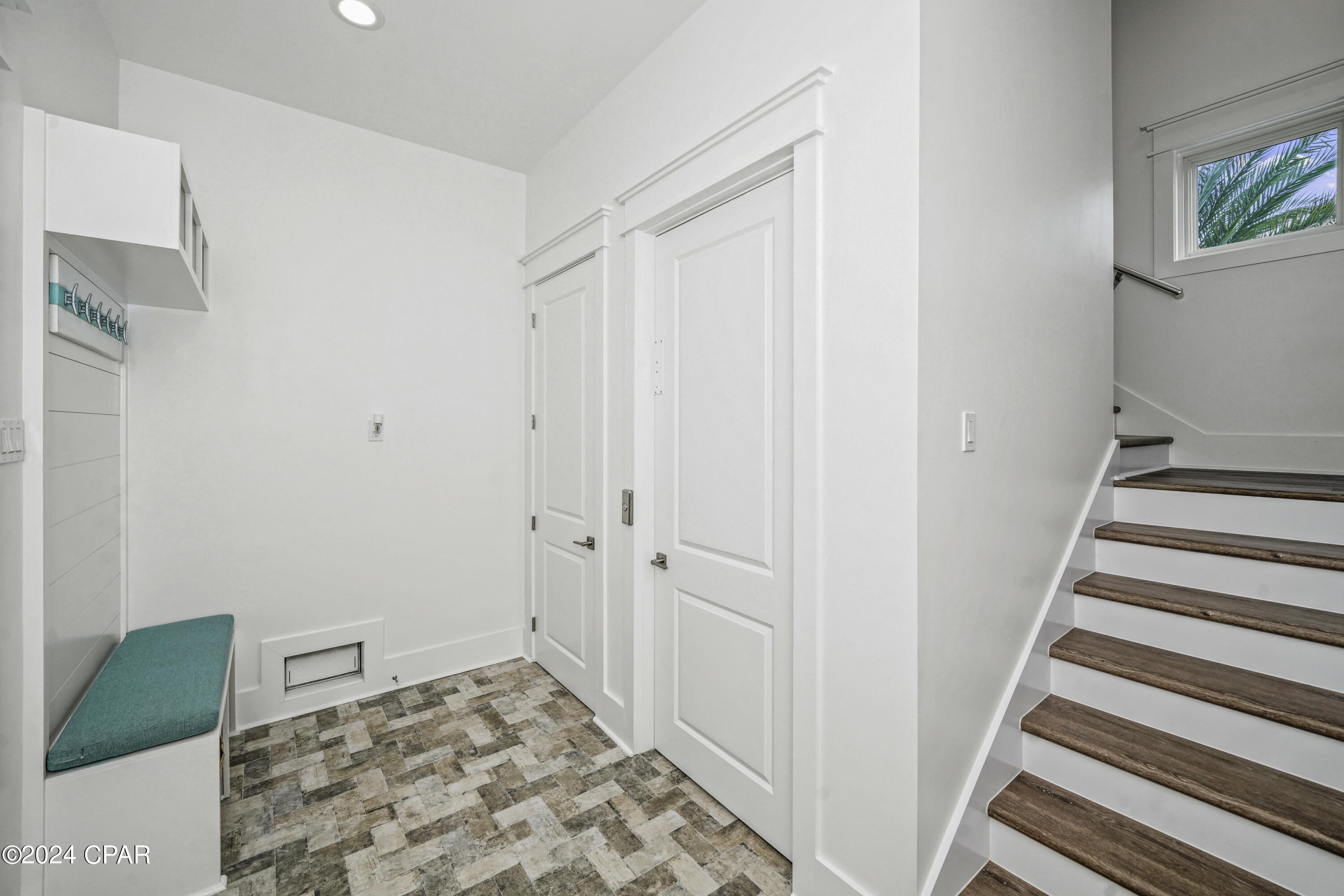 1401 Constitution Drive