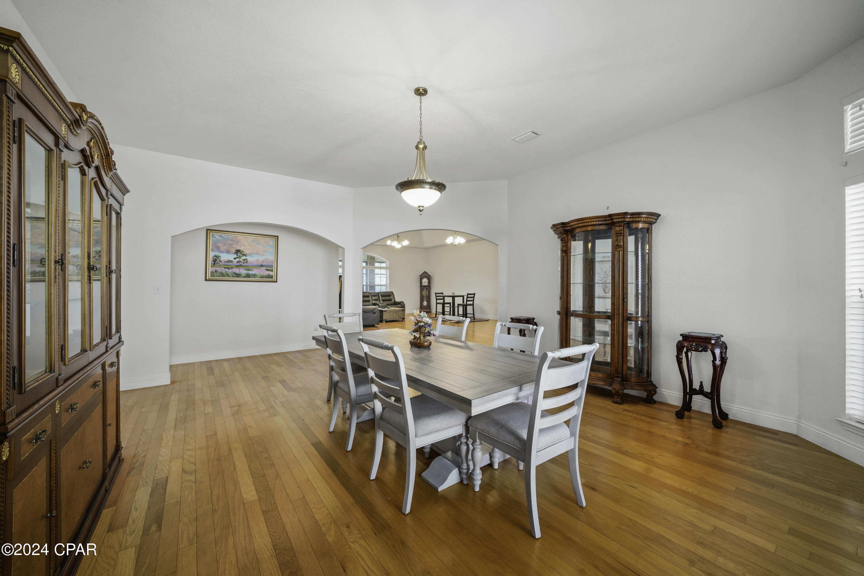 764 W Rutherford Street