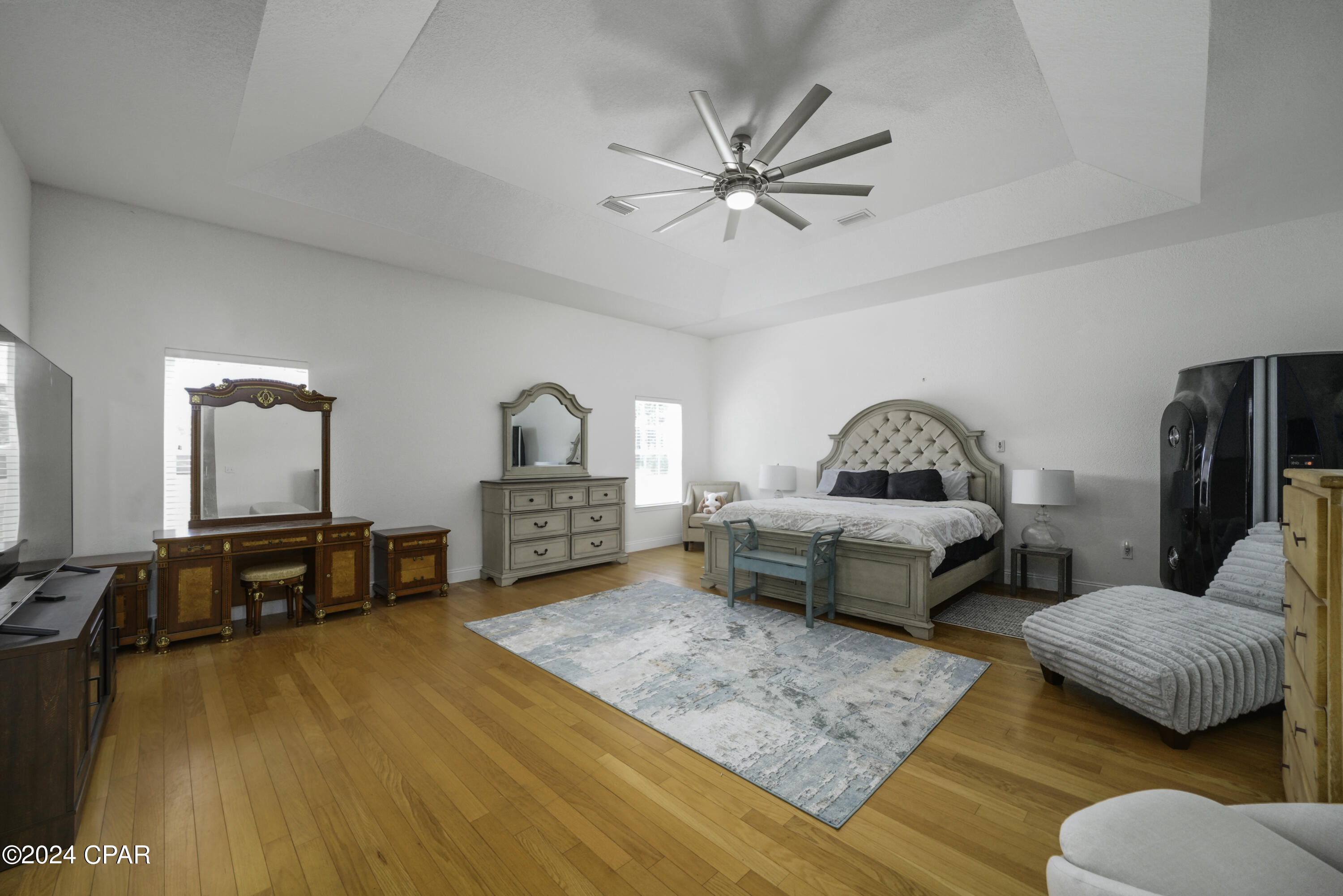 764 W Rutherford Street