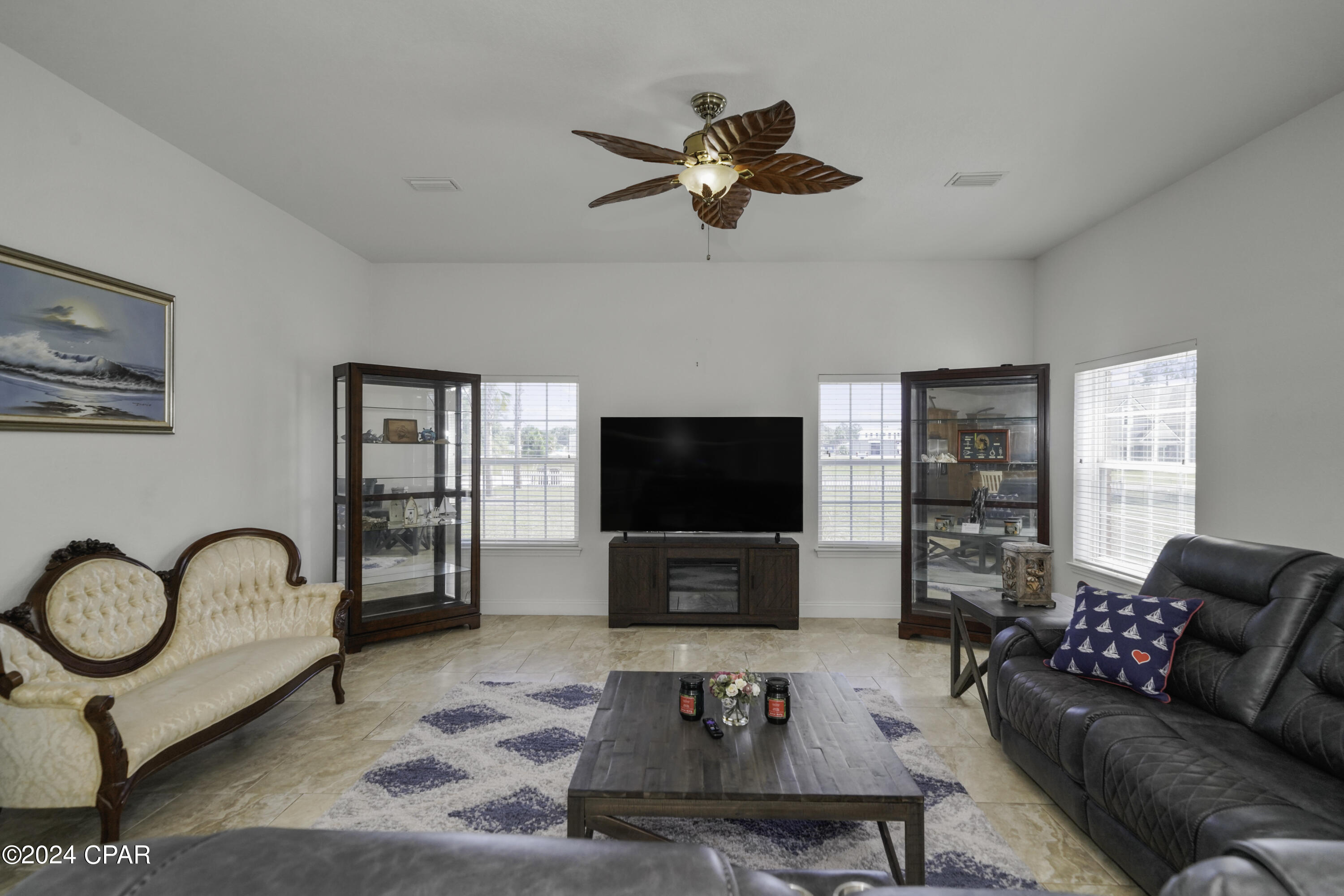 764 W Rutherford Street