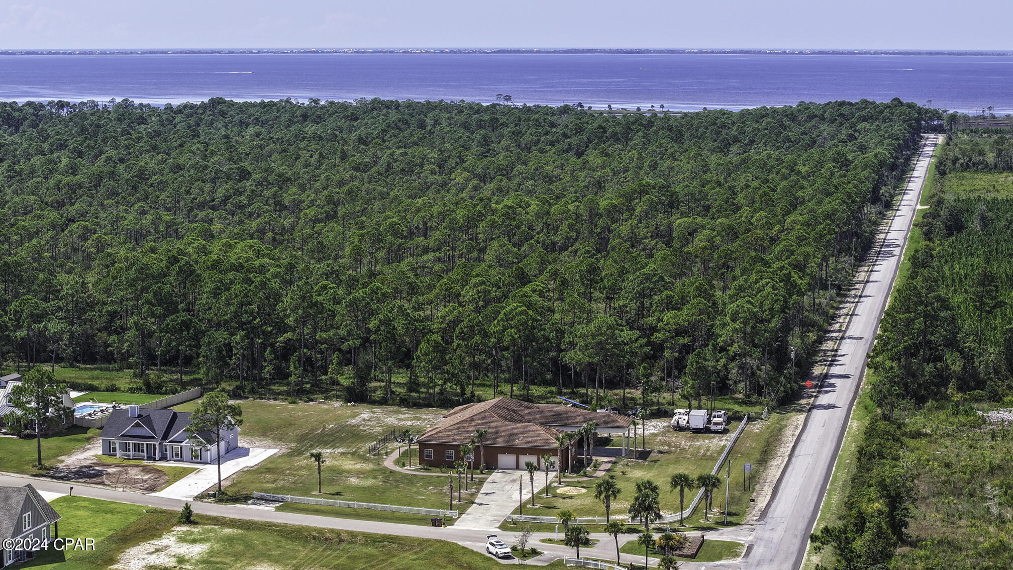 764 W Rutherford Street