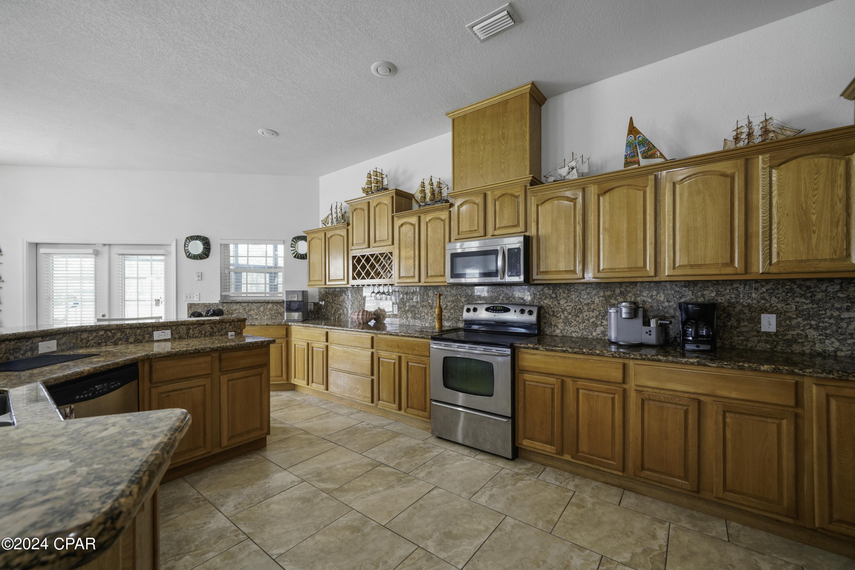 764 W Rutherford Street