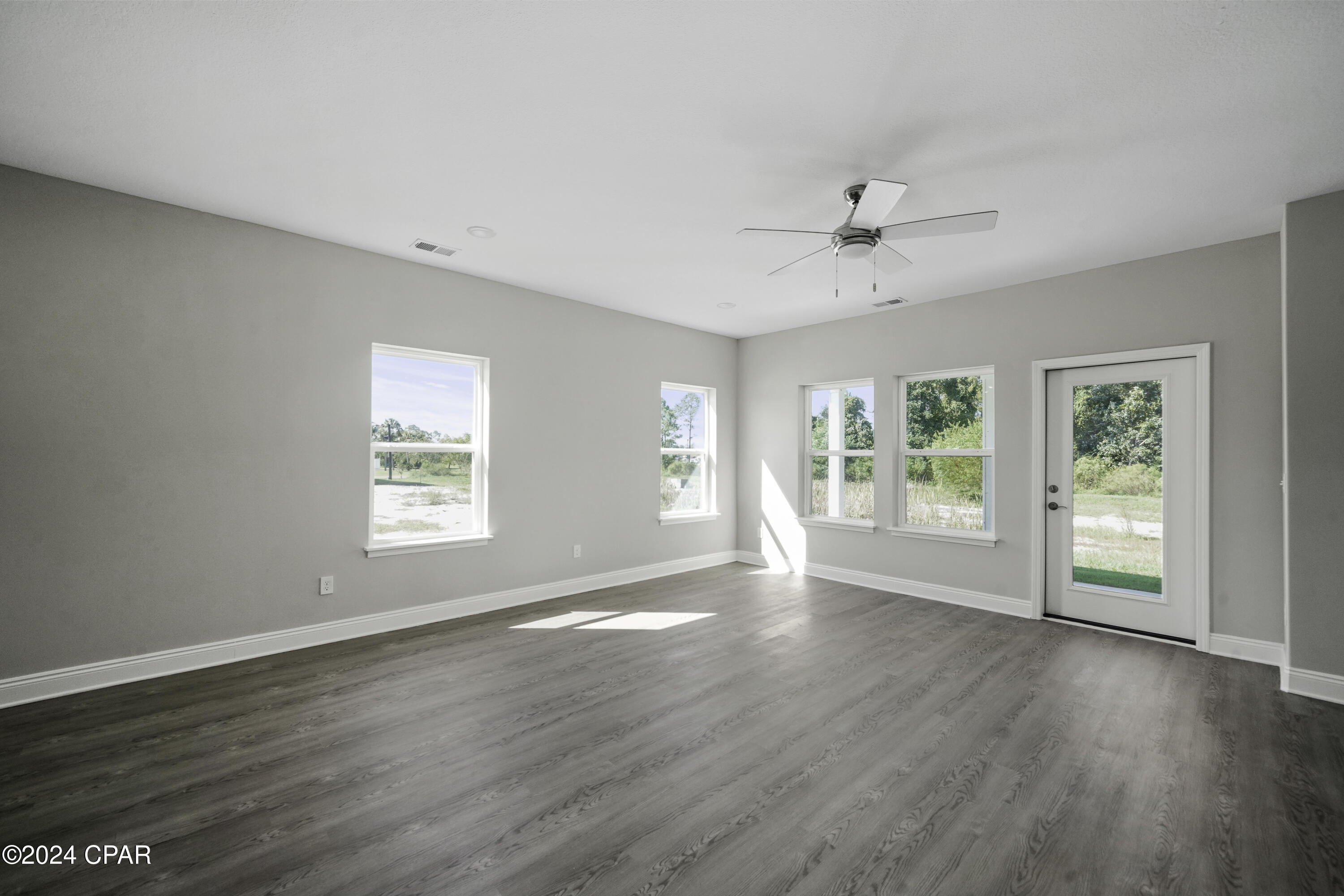 244 Arazzo Way 5