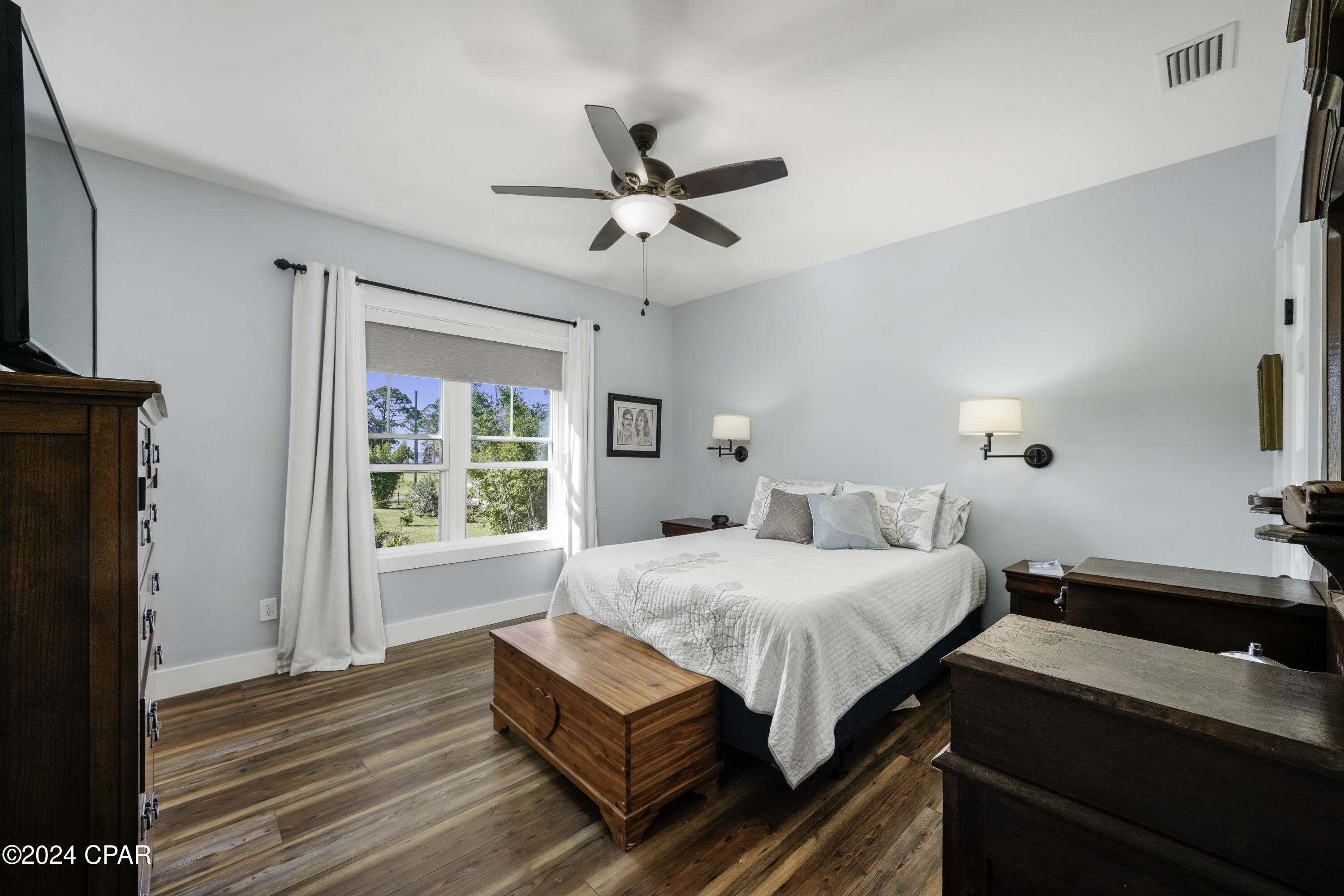 1604 Monument Avenue