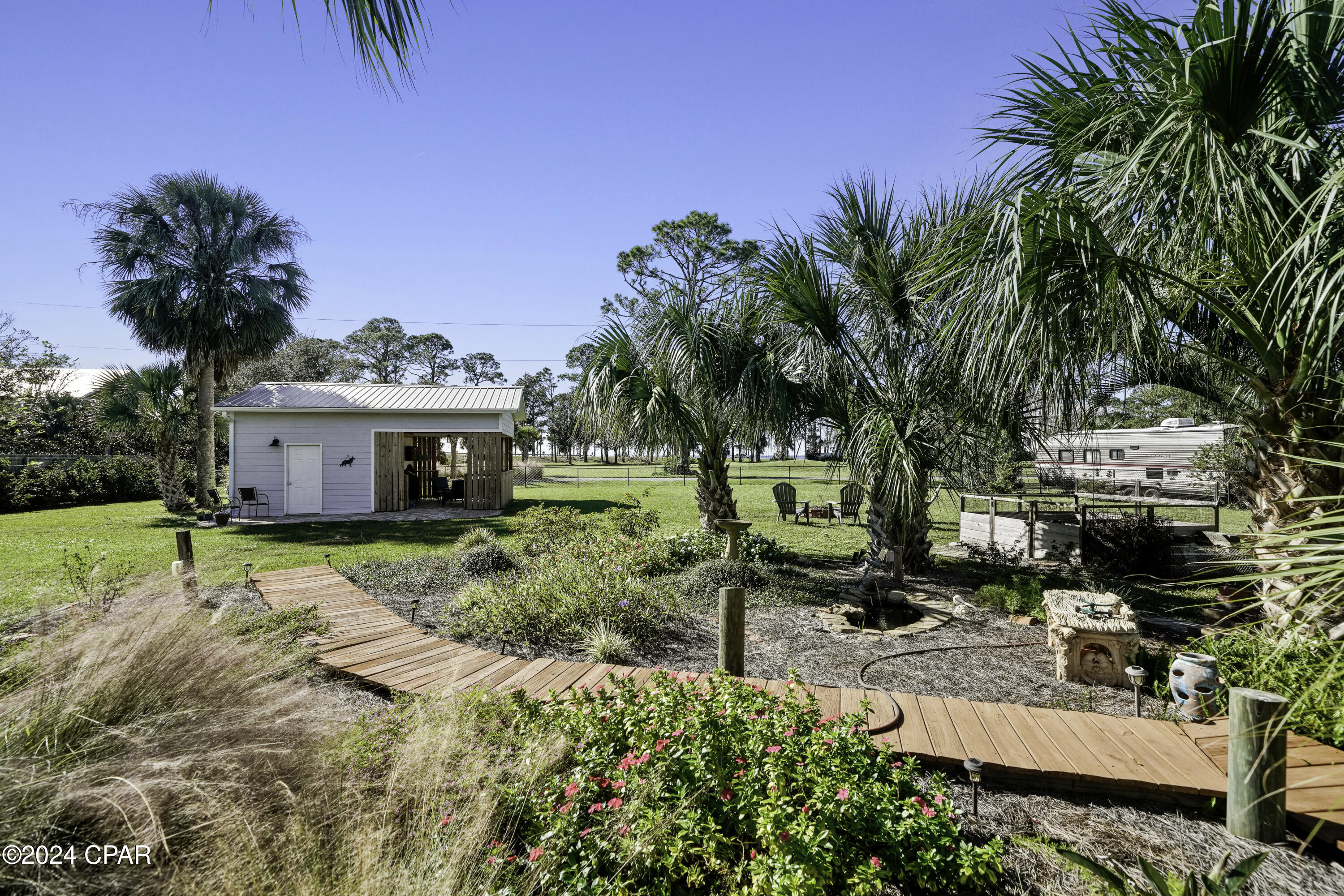 1604 Monument Avenue