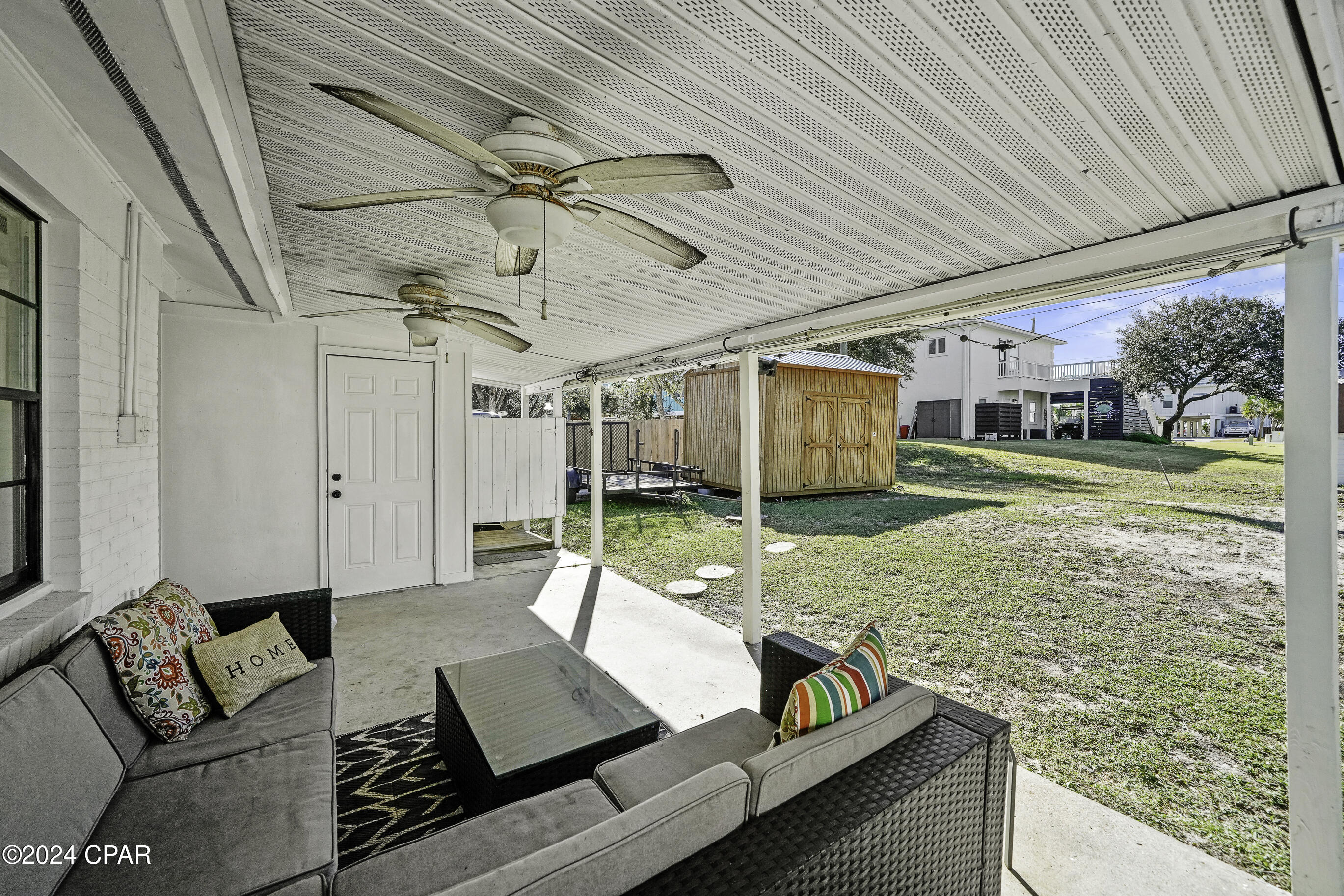 61 Oak Avenue