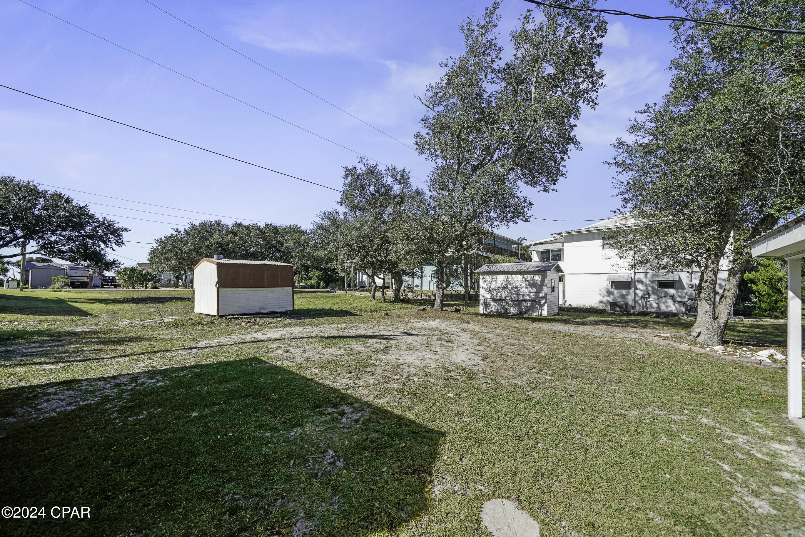 61 Oak Avenue