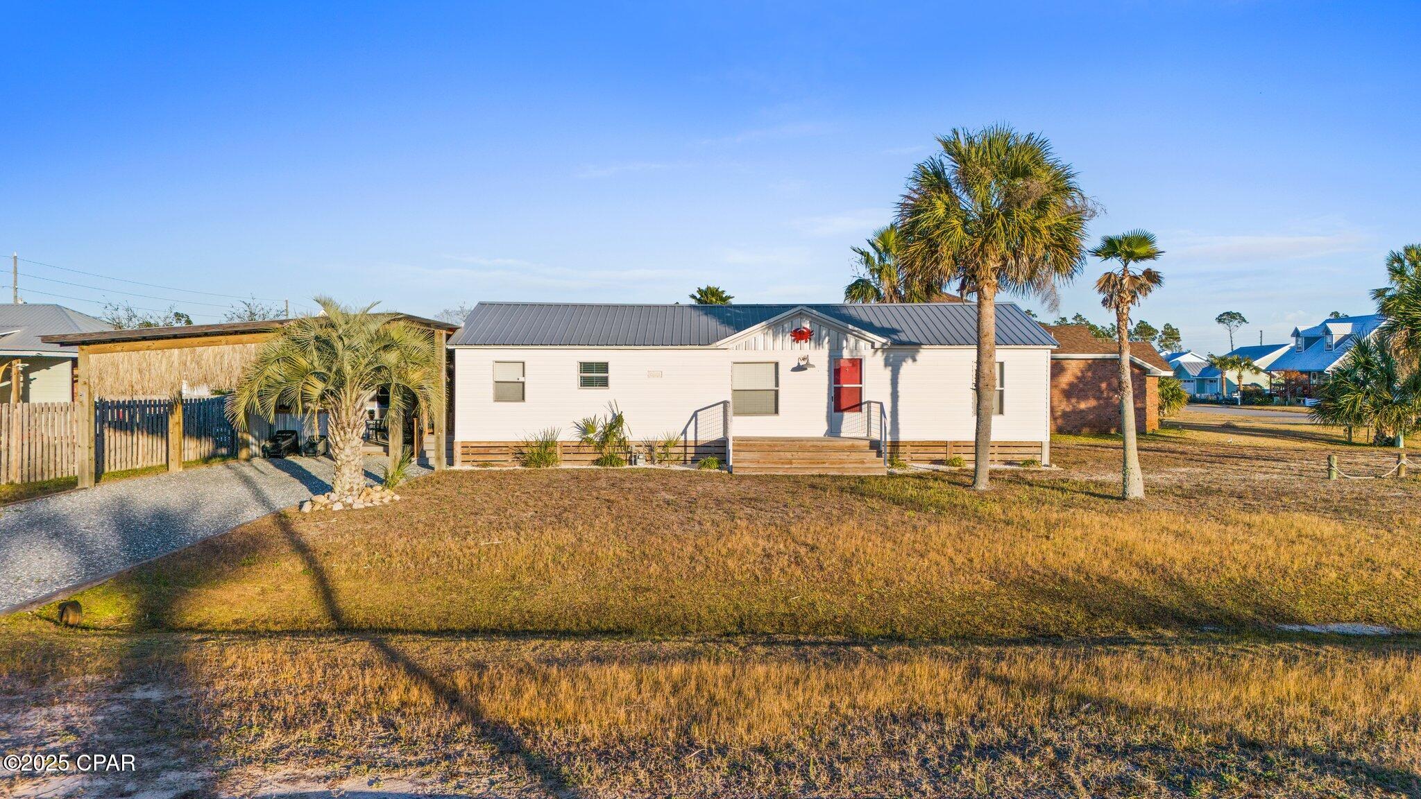 414 La Siesta Drive