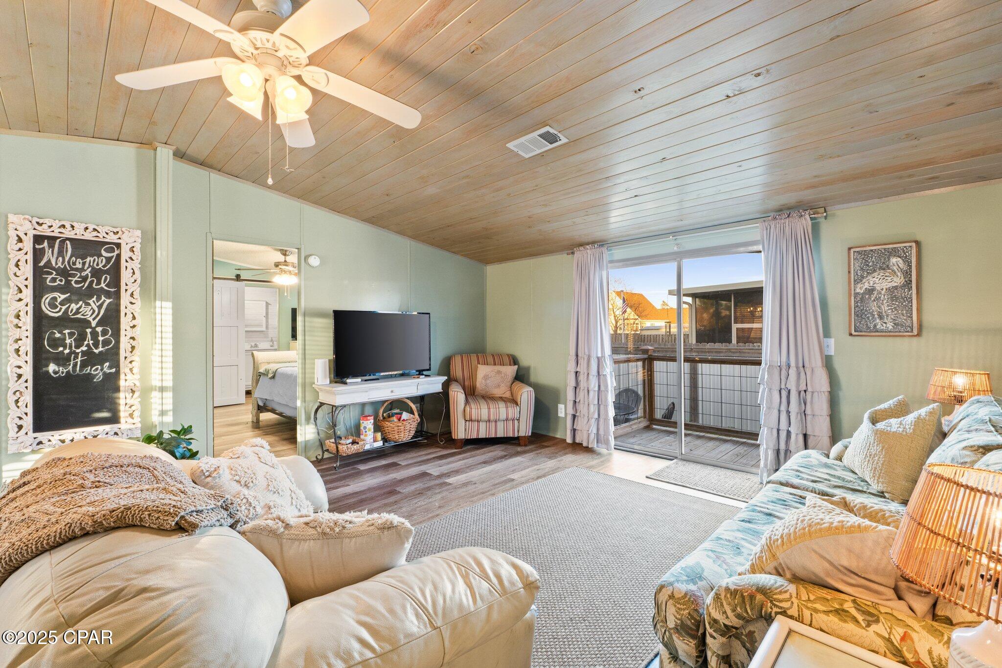 414 La Siesta Drive