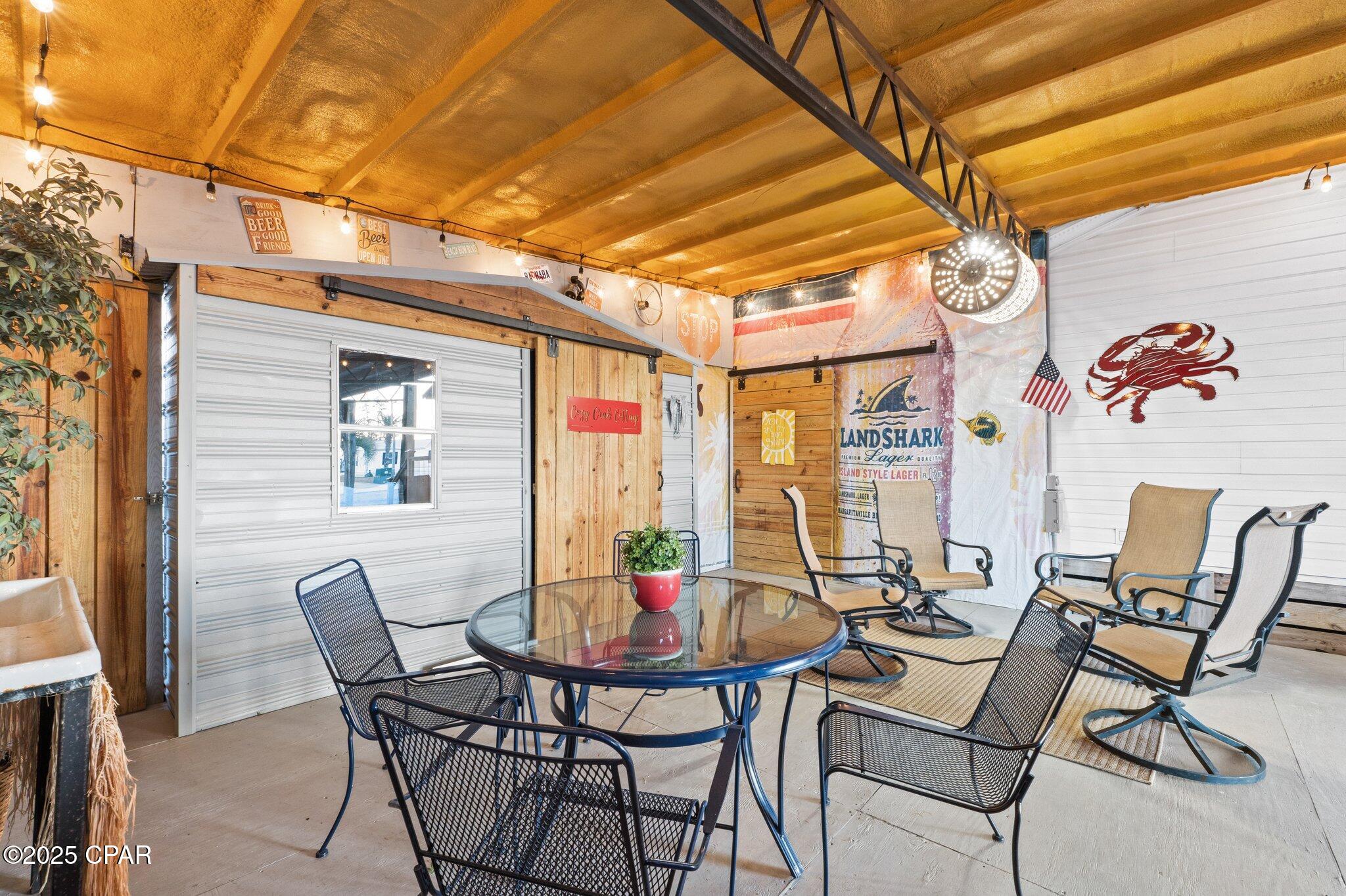 414 La Siesta Drive