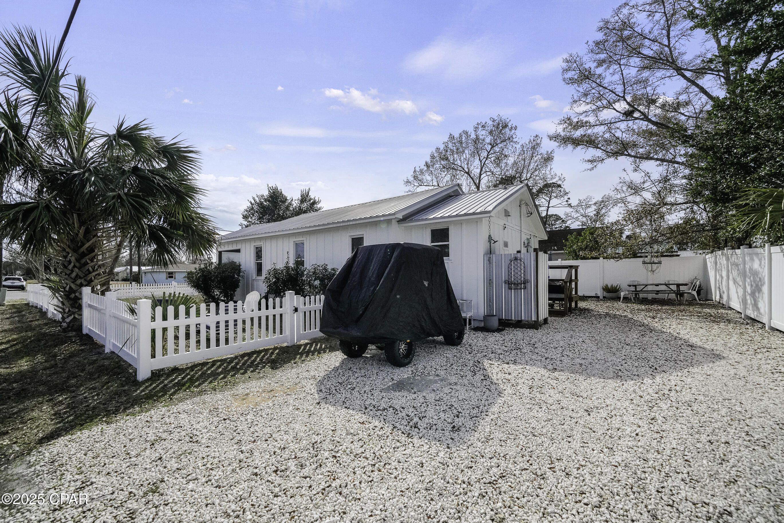 611 10th Street