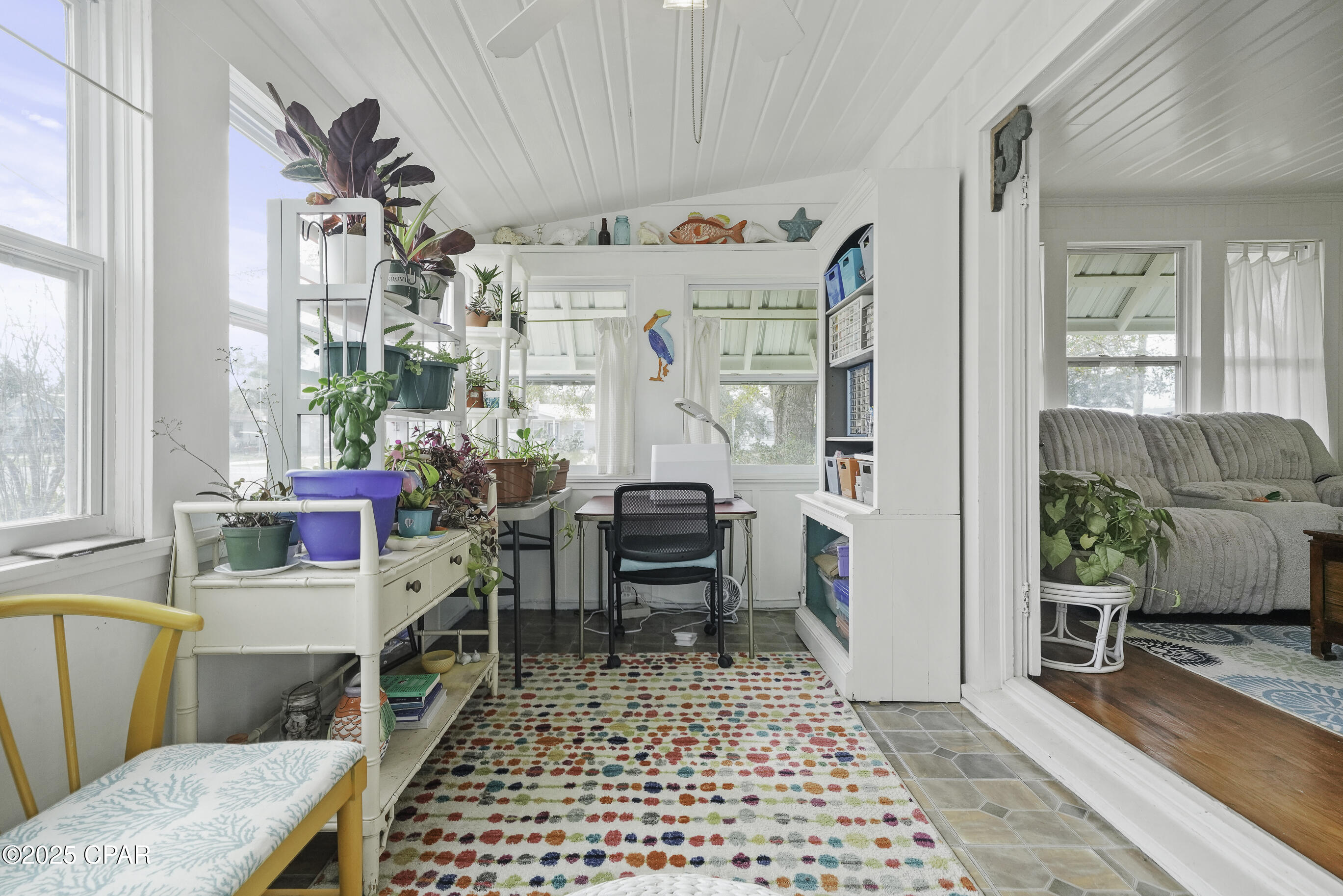 1007 Garrison Avenue