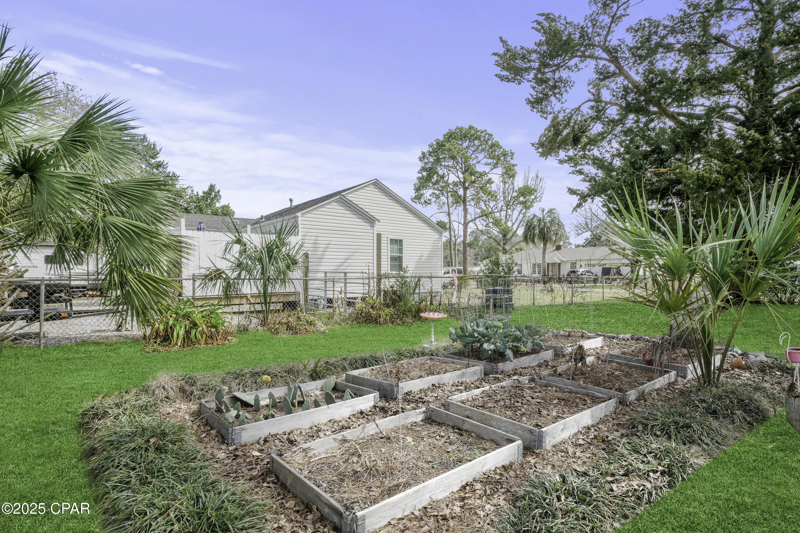 1007 Garrison Avenue