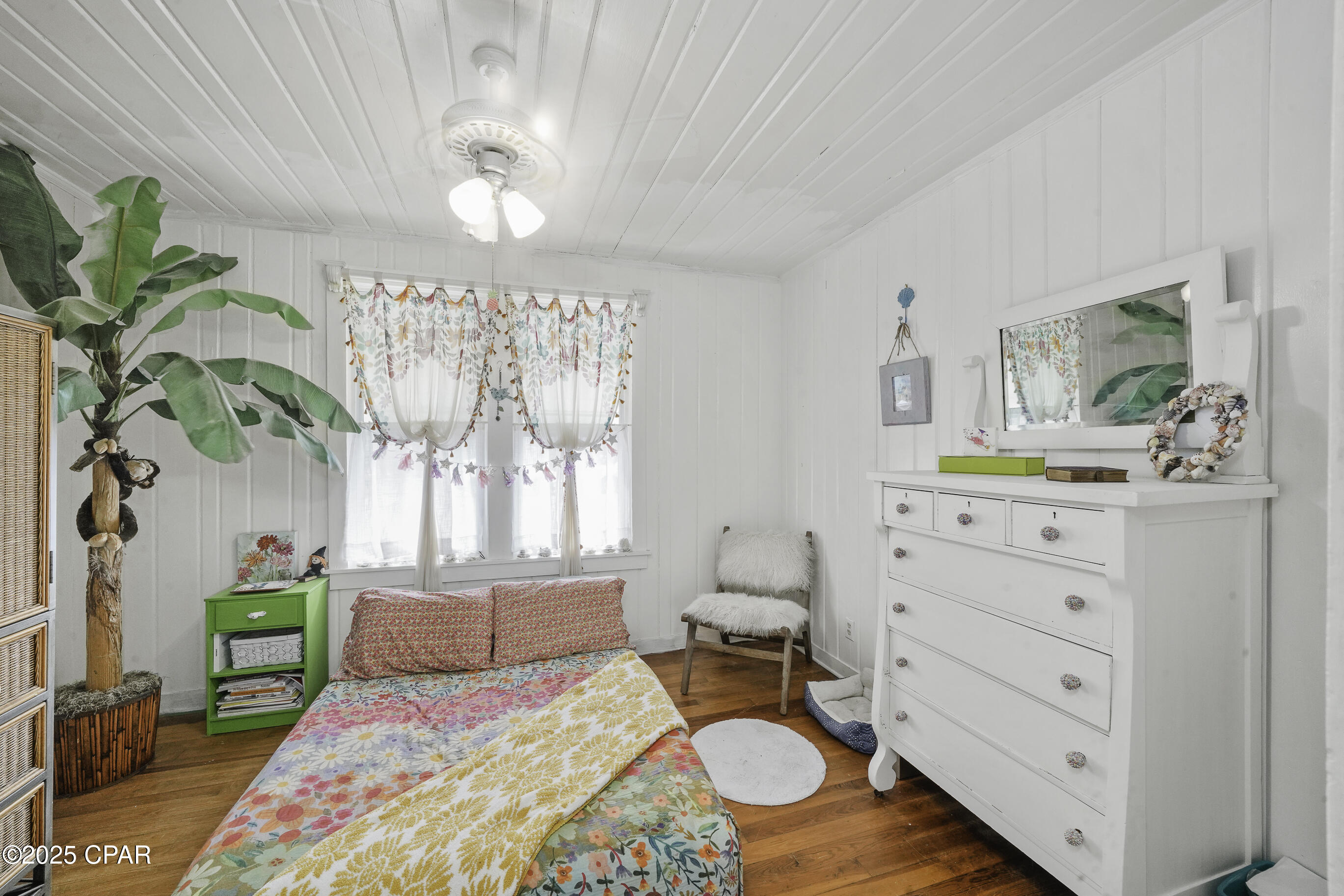 1007 Garrison Avenue