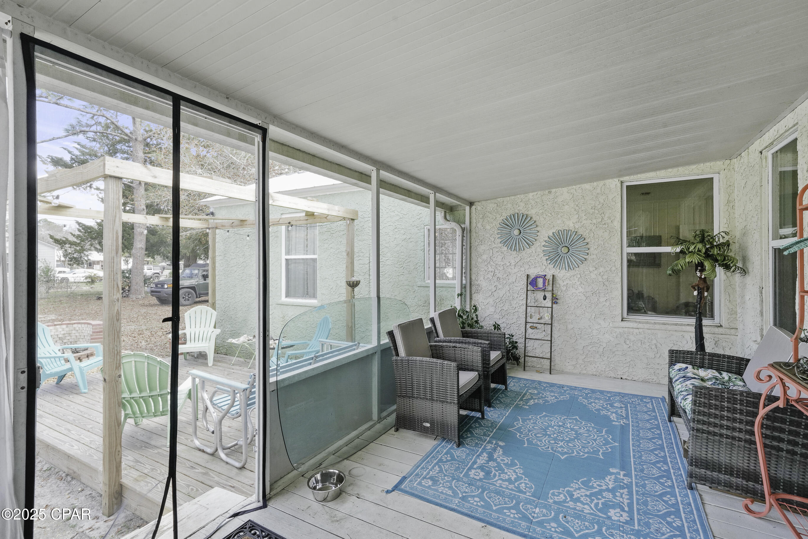 1007 Garrison Avenue