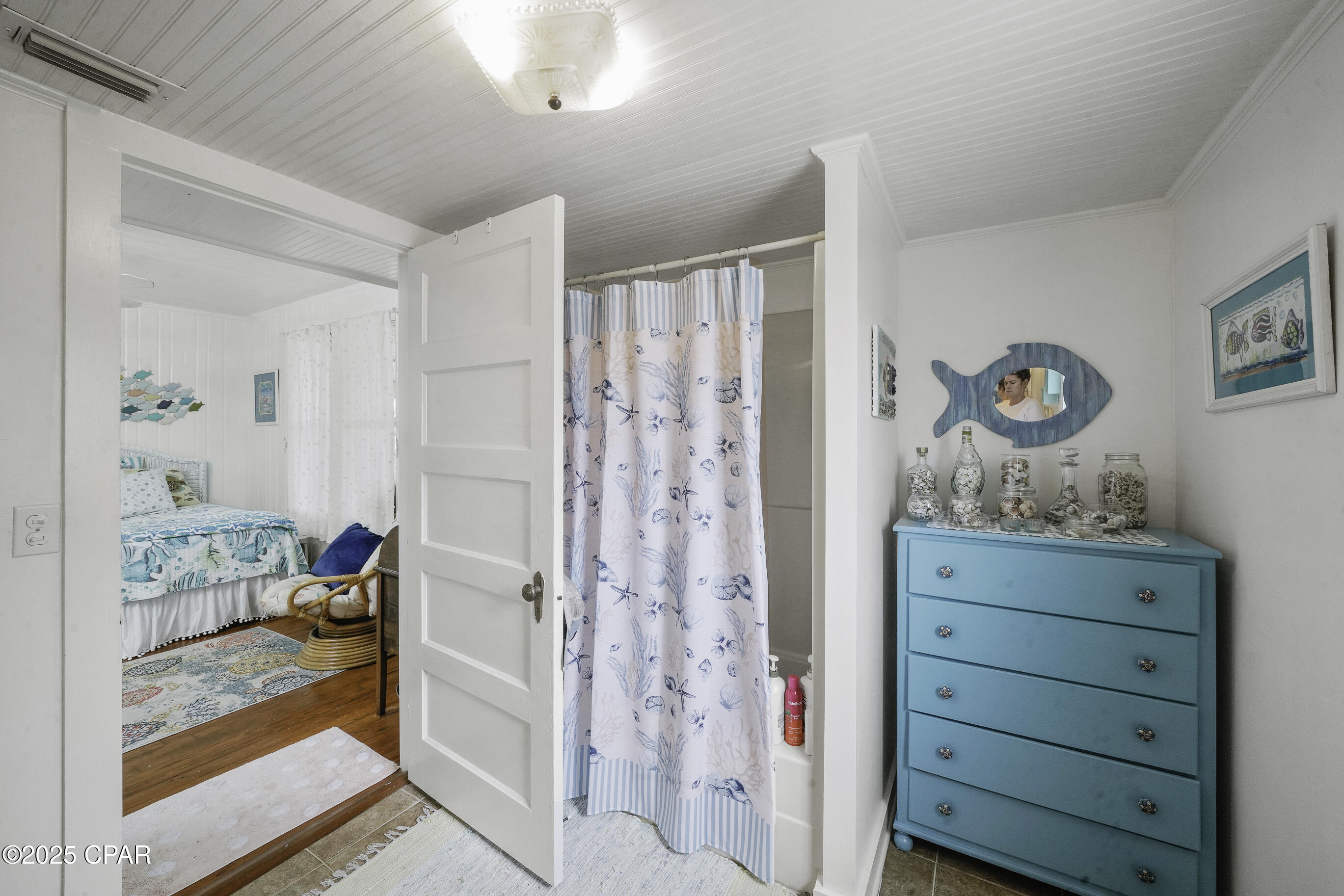 1007 Garrison Avenue