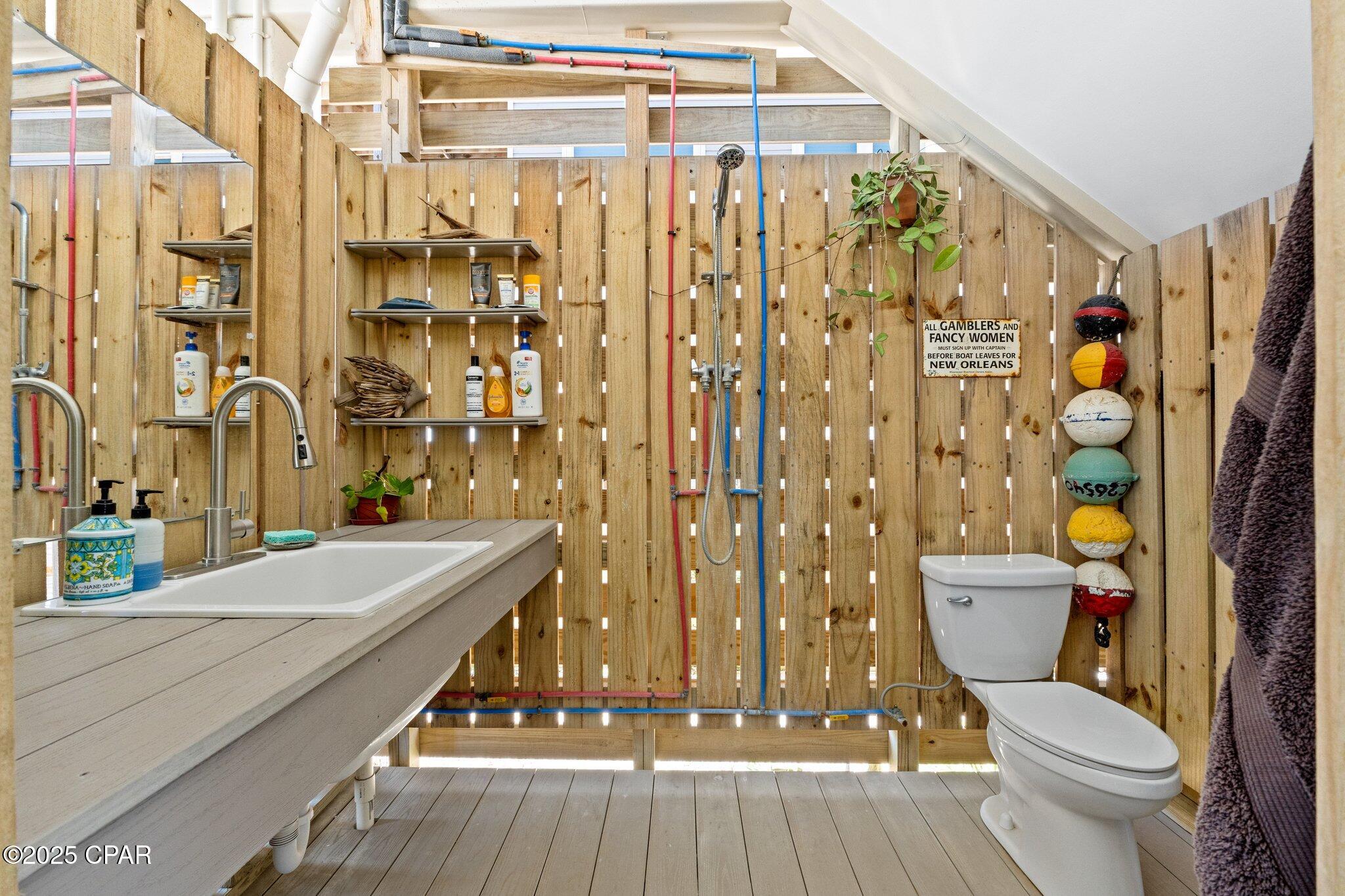 718 Indian Pass Road