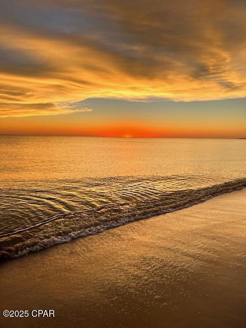 9413 Starfish Avenue