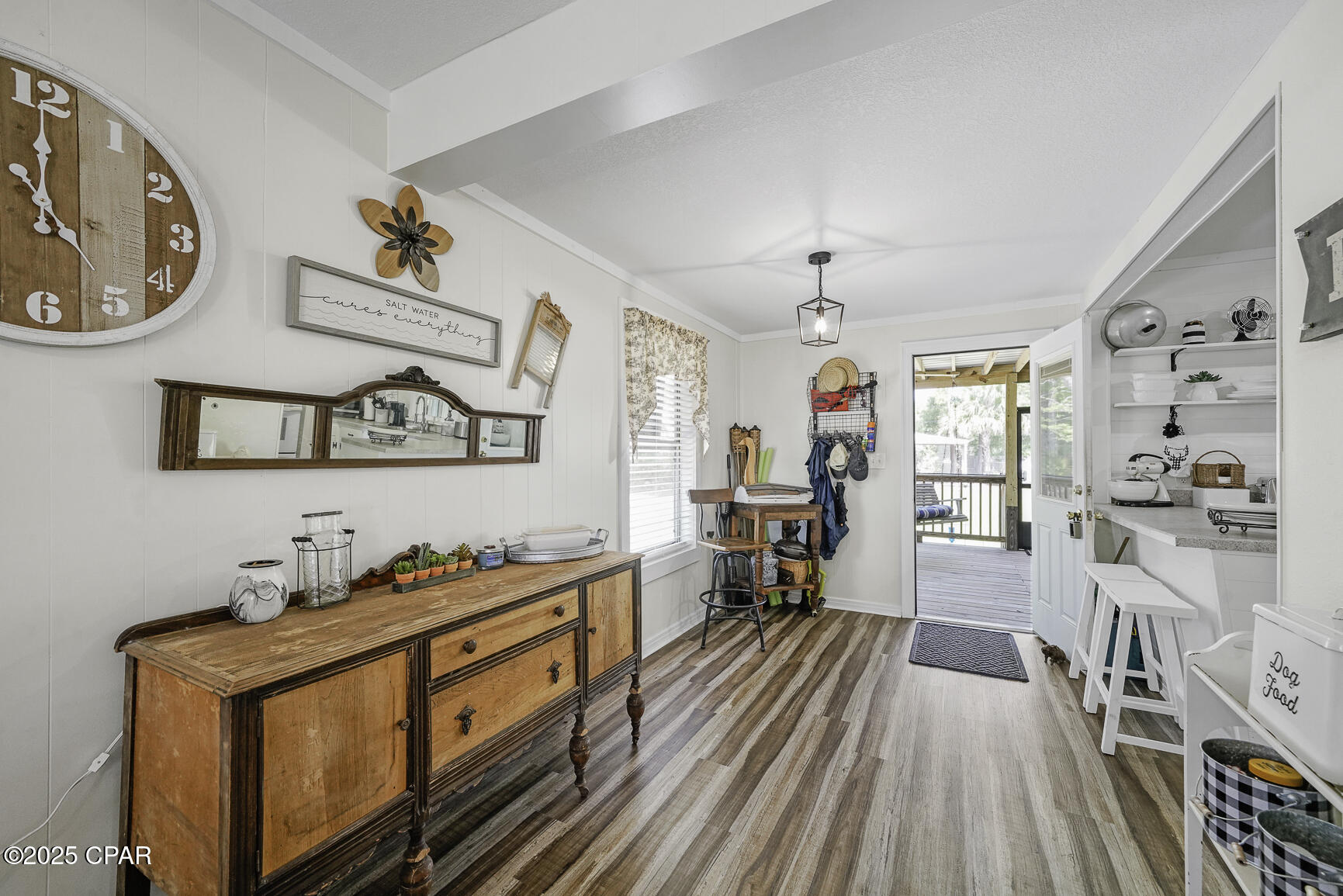 1105 Garrison Avenue