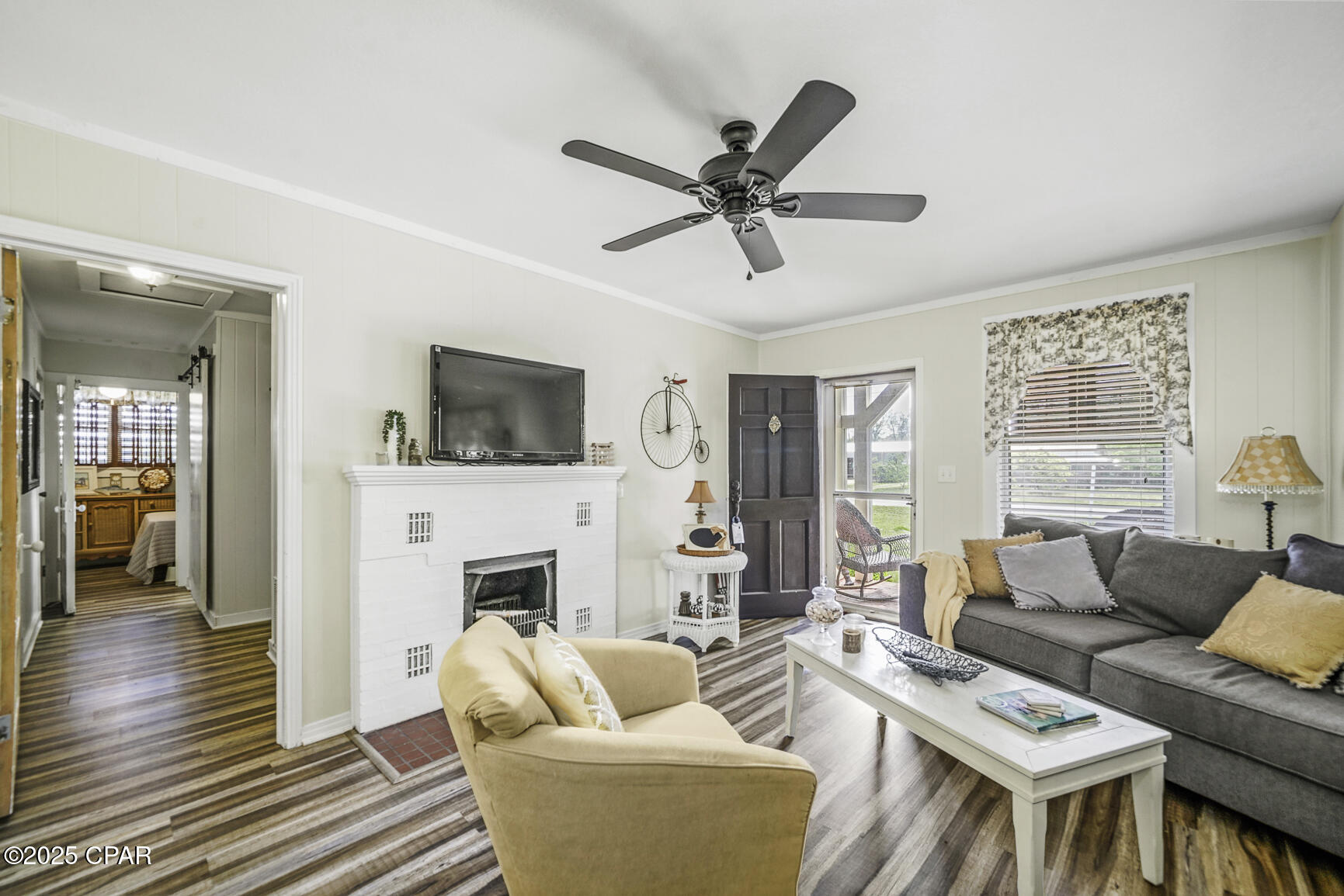 1105 Garrison Avenue