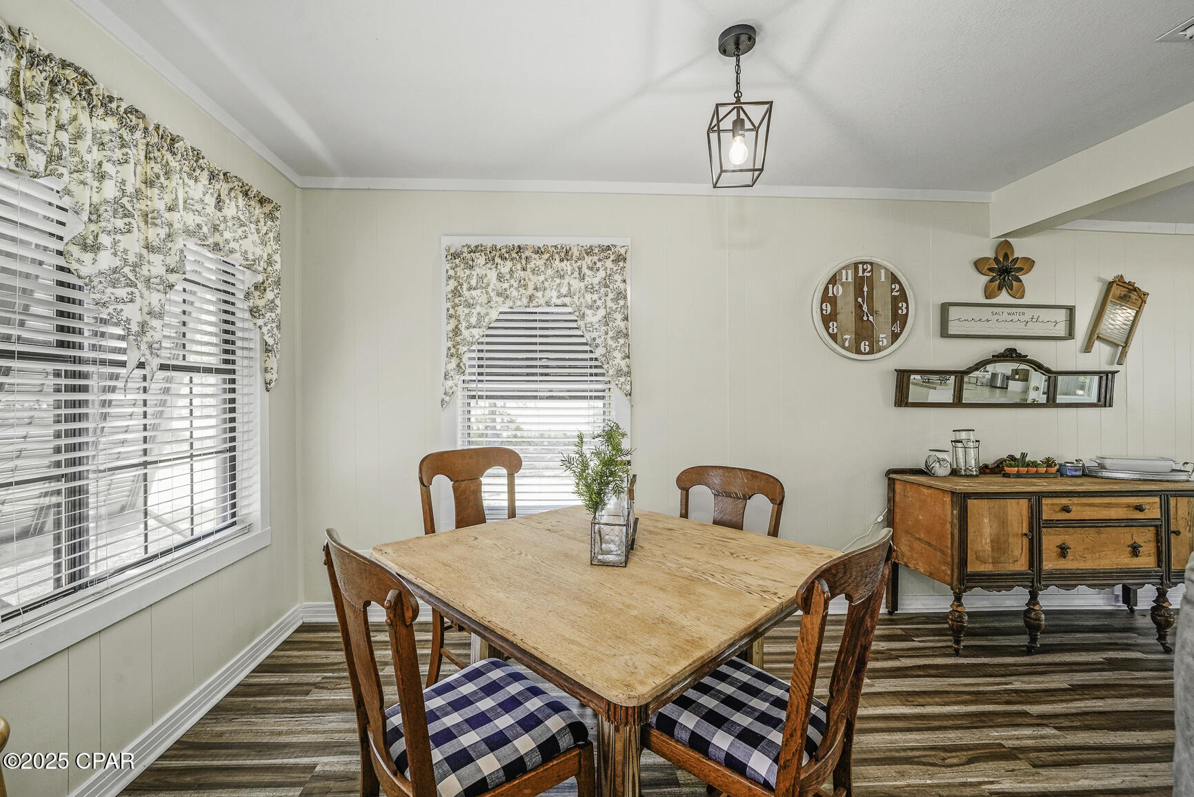 1105 Garrison Avenue