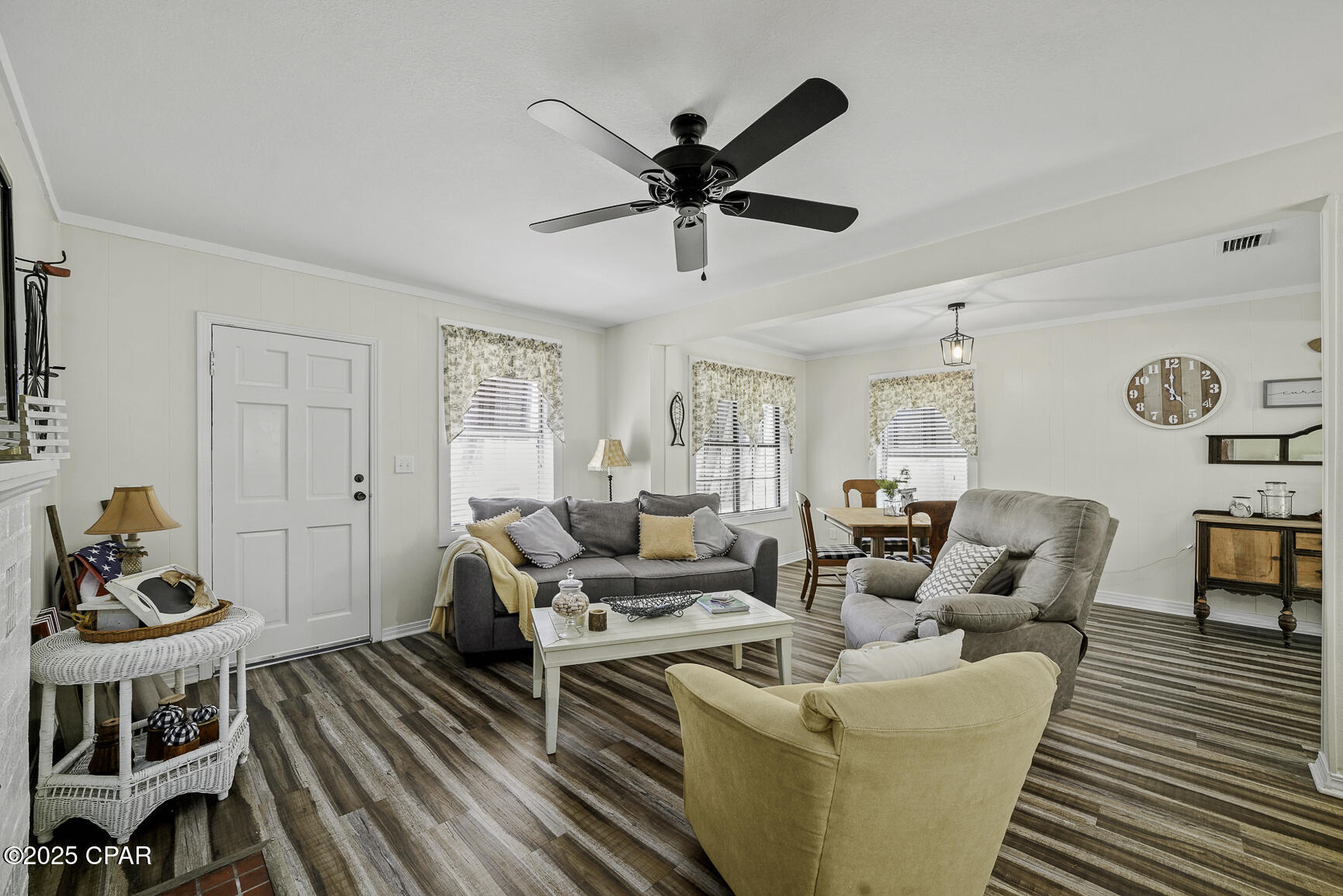 1105 Garrison Avenue