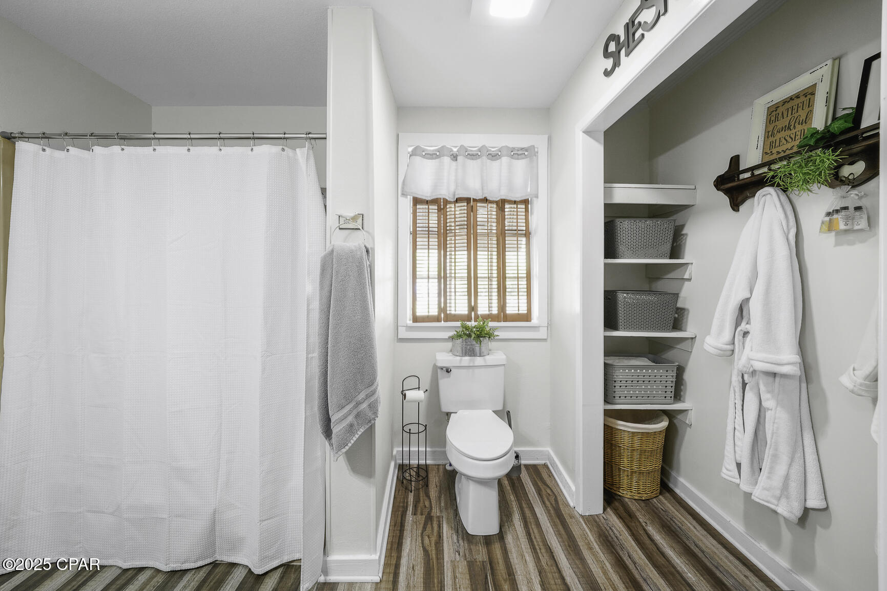 1105 Garrison Avenue