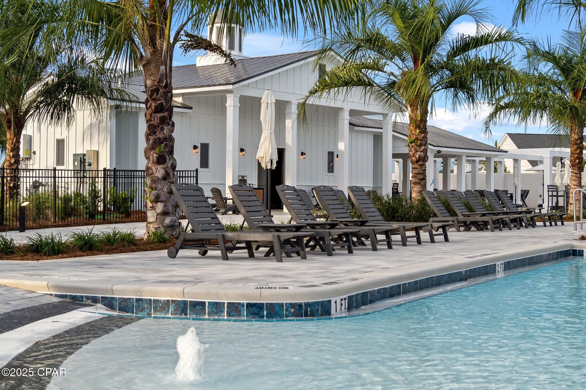 2108 Royal Tern Street