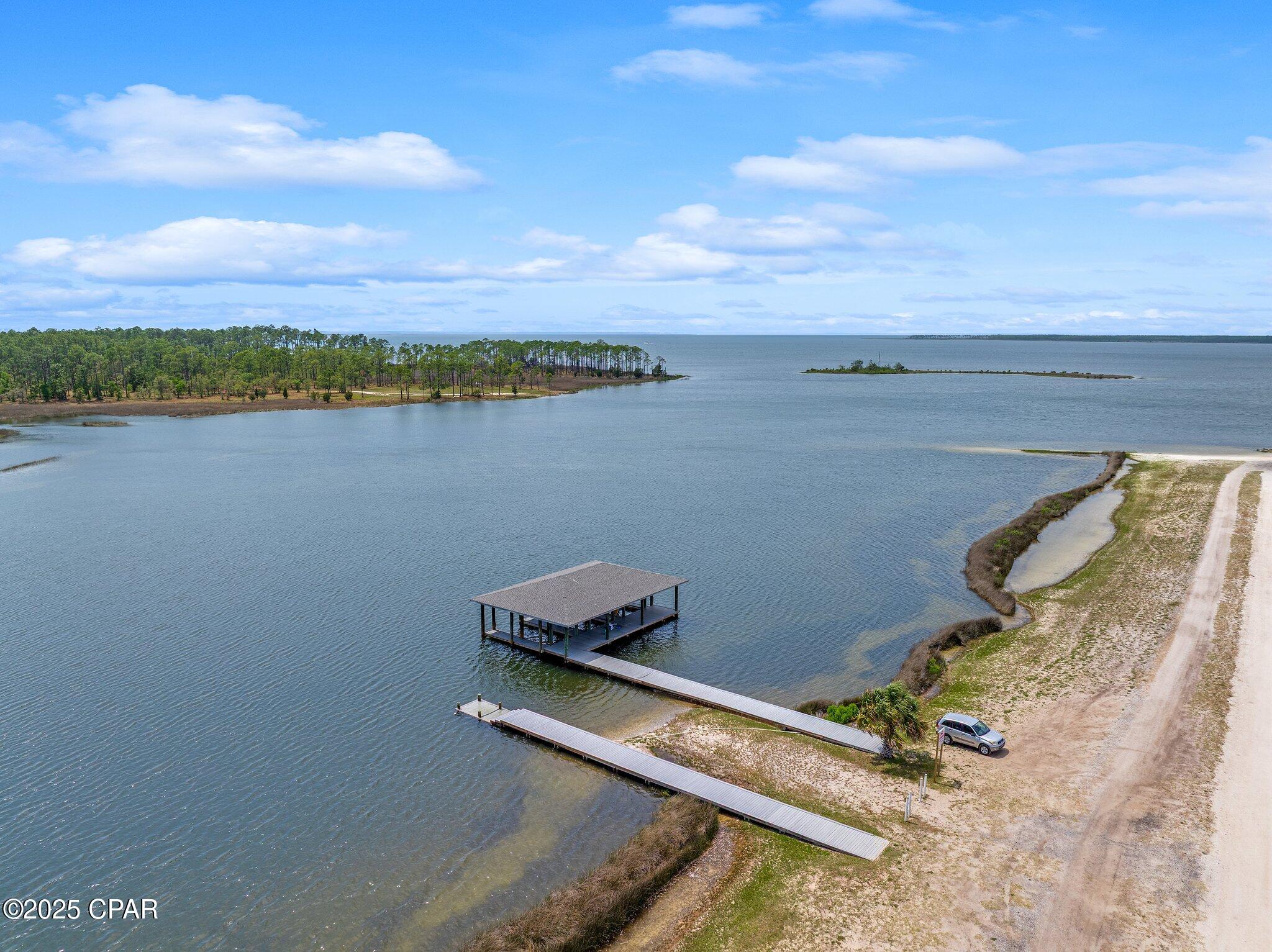 2108 Royal Tern Street