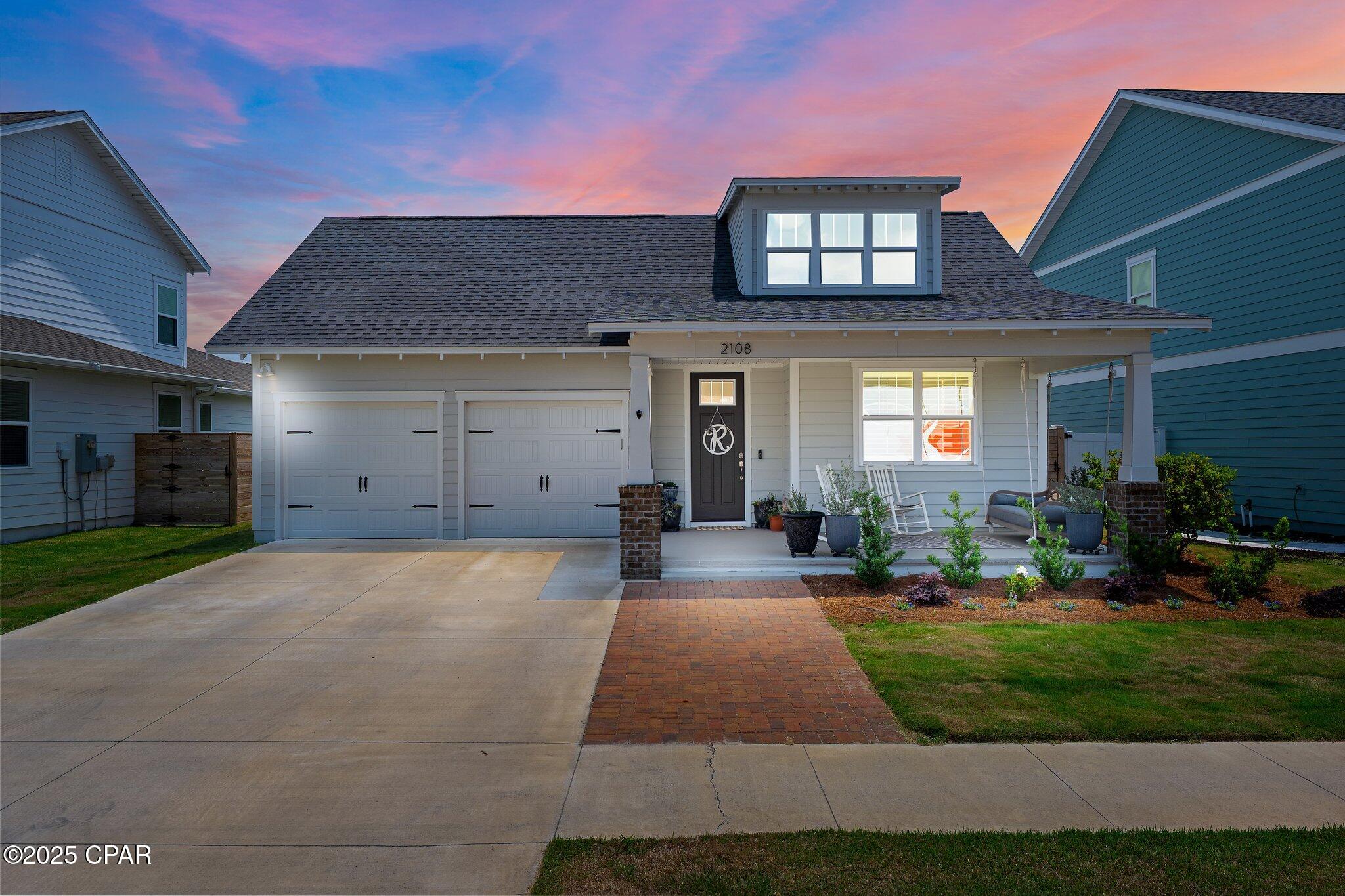 2108 Royal Tern Street