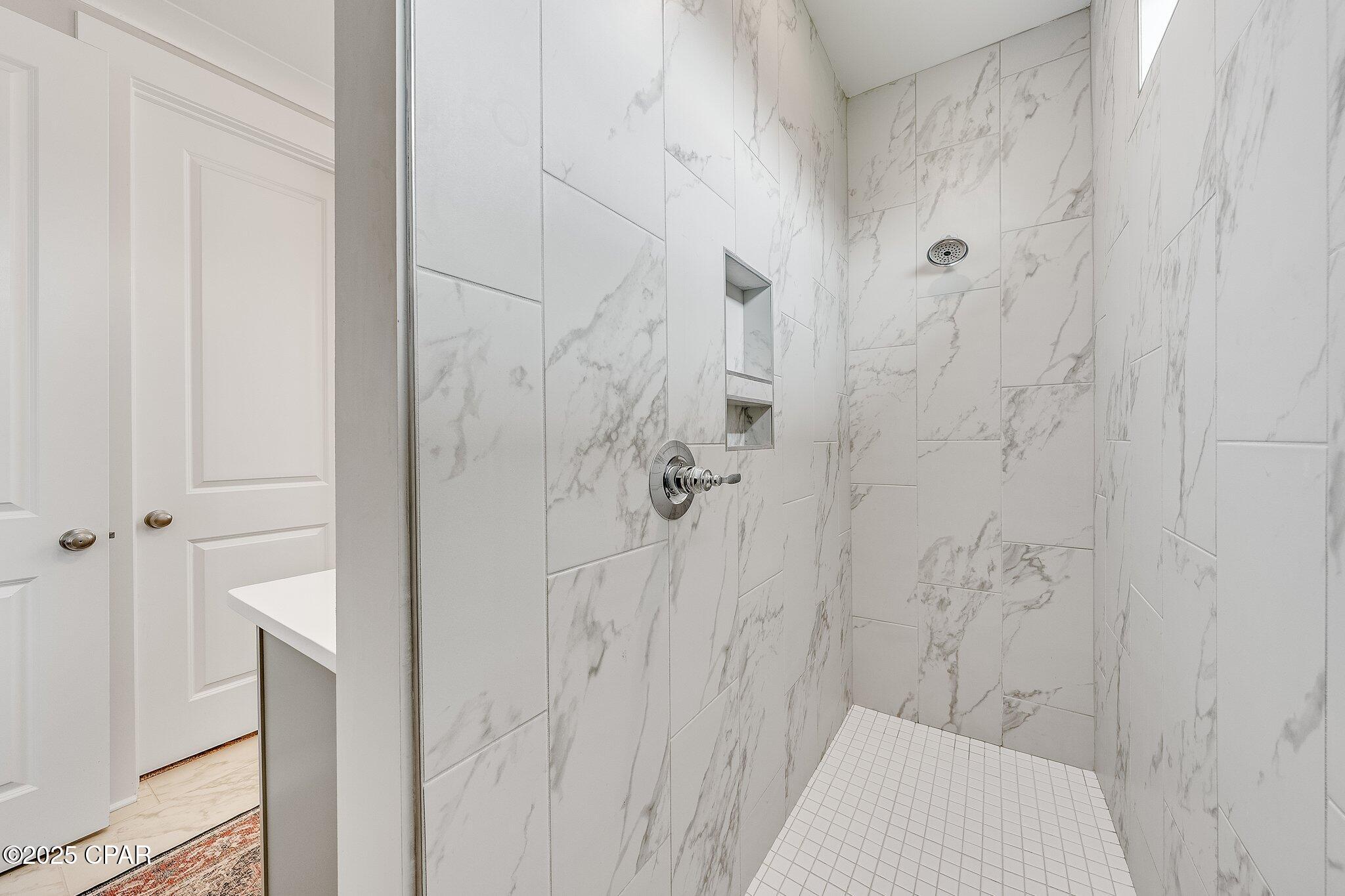 2108 Royal Tern Street