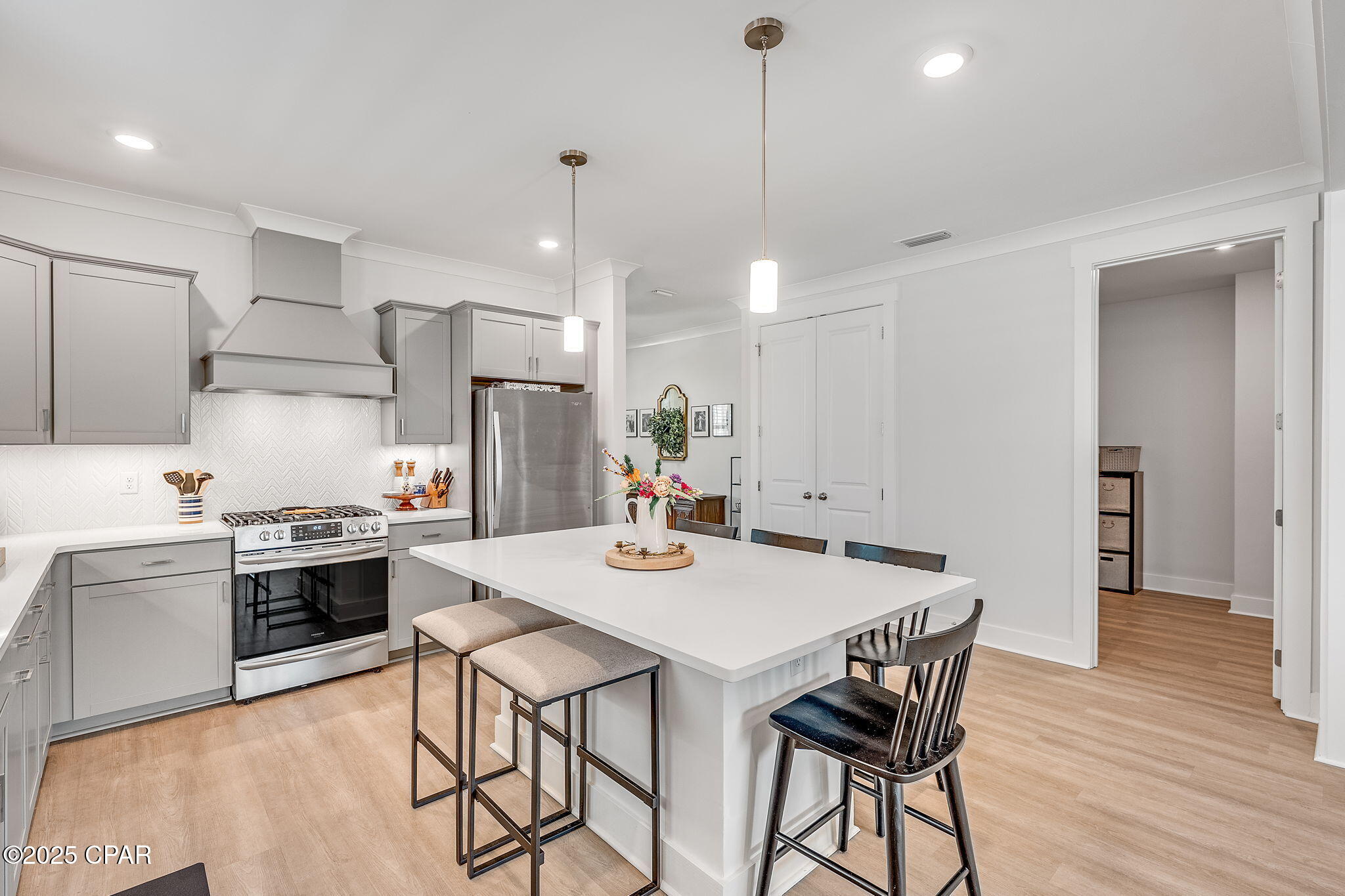 2108 Royal Tern Street