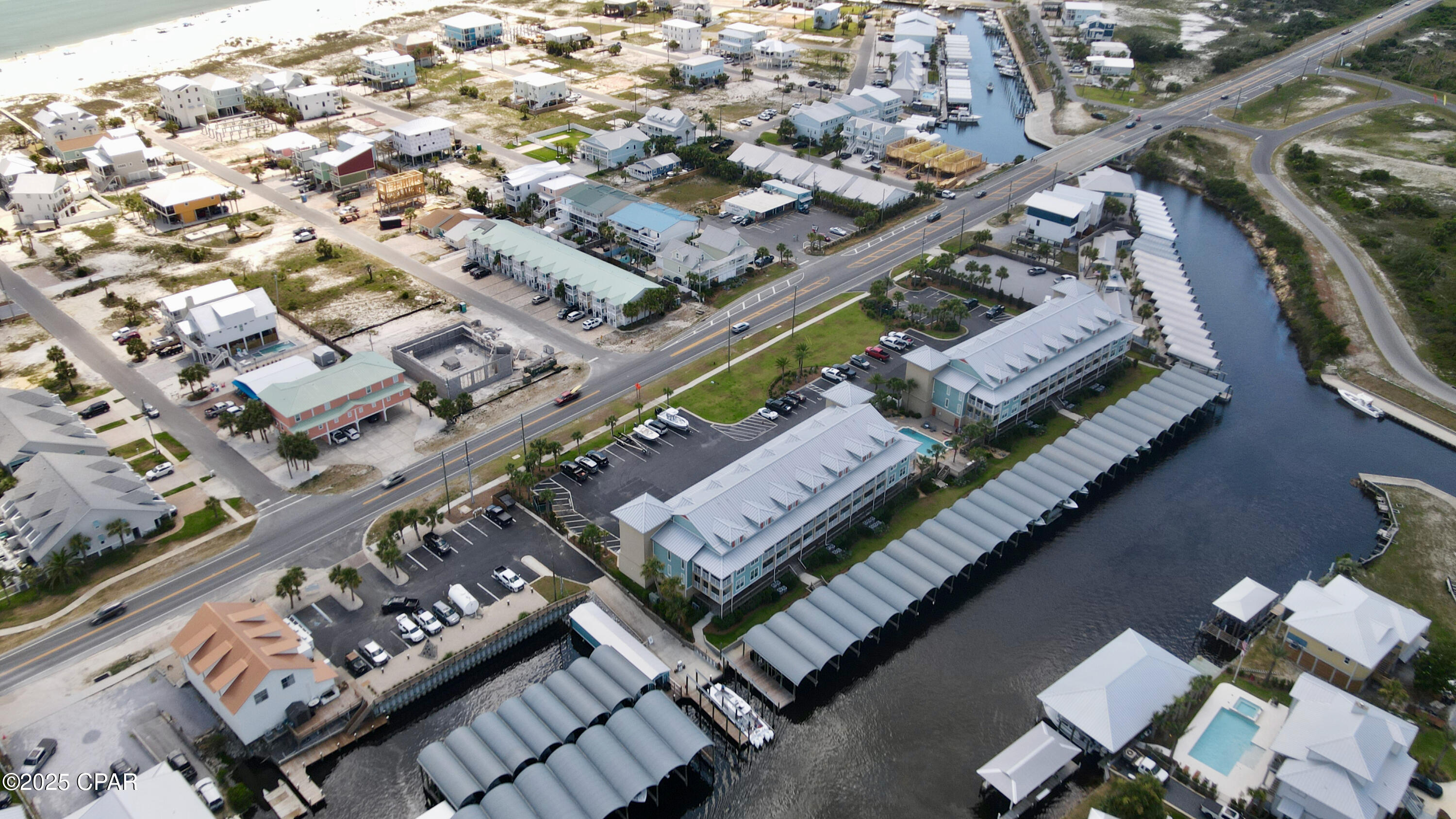 710 Oleander Ave Avenue