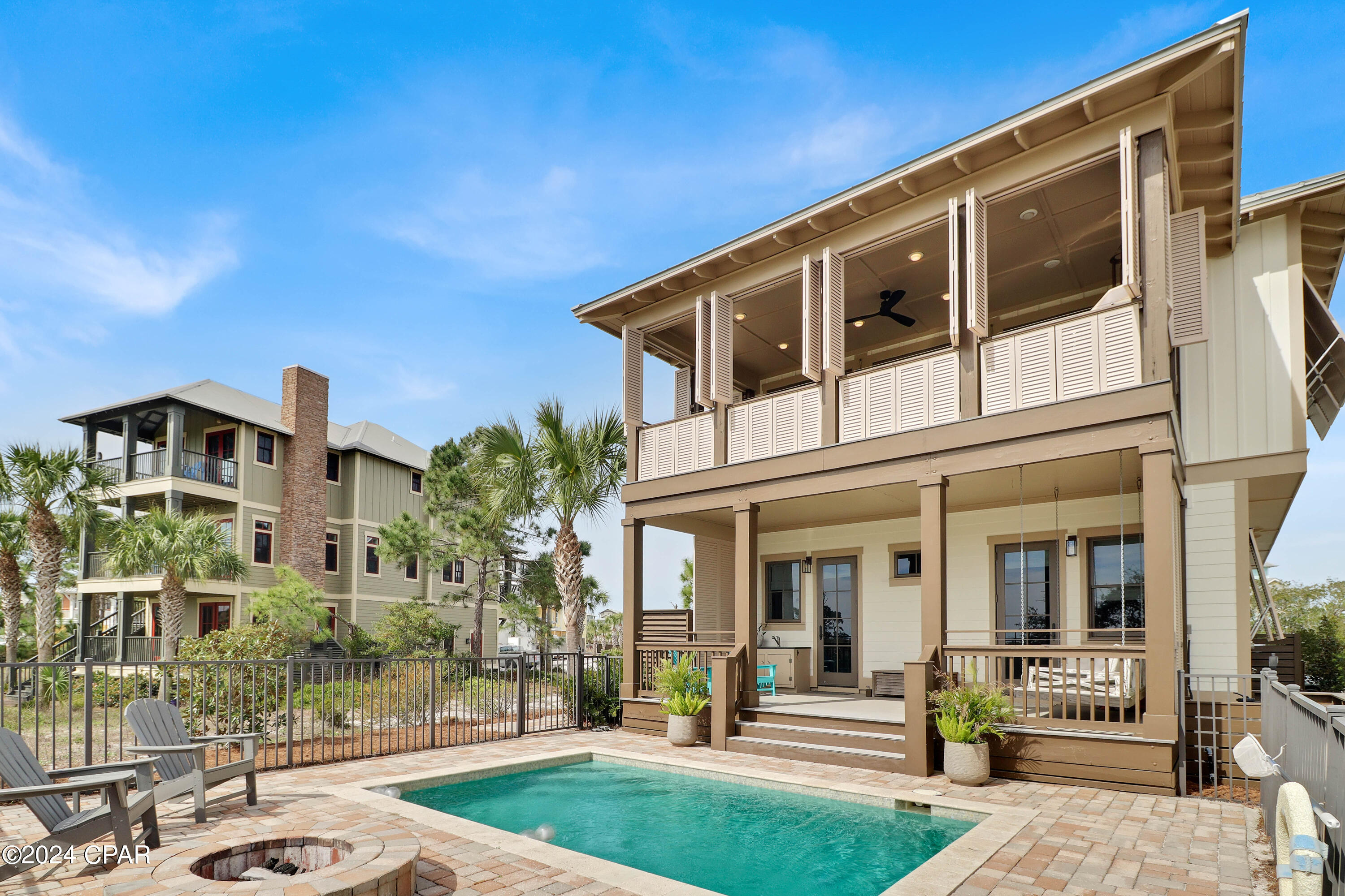 114 N Echo Lane