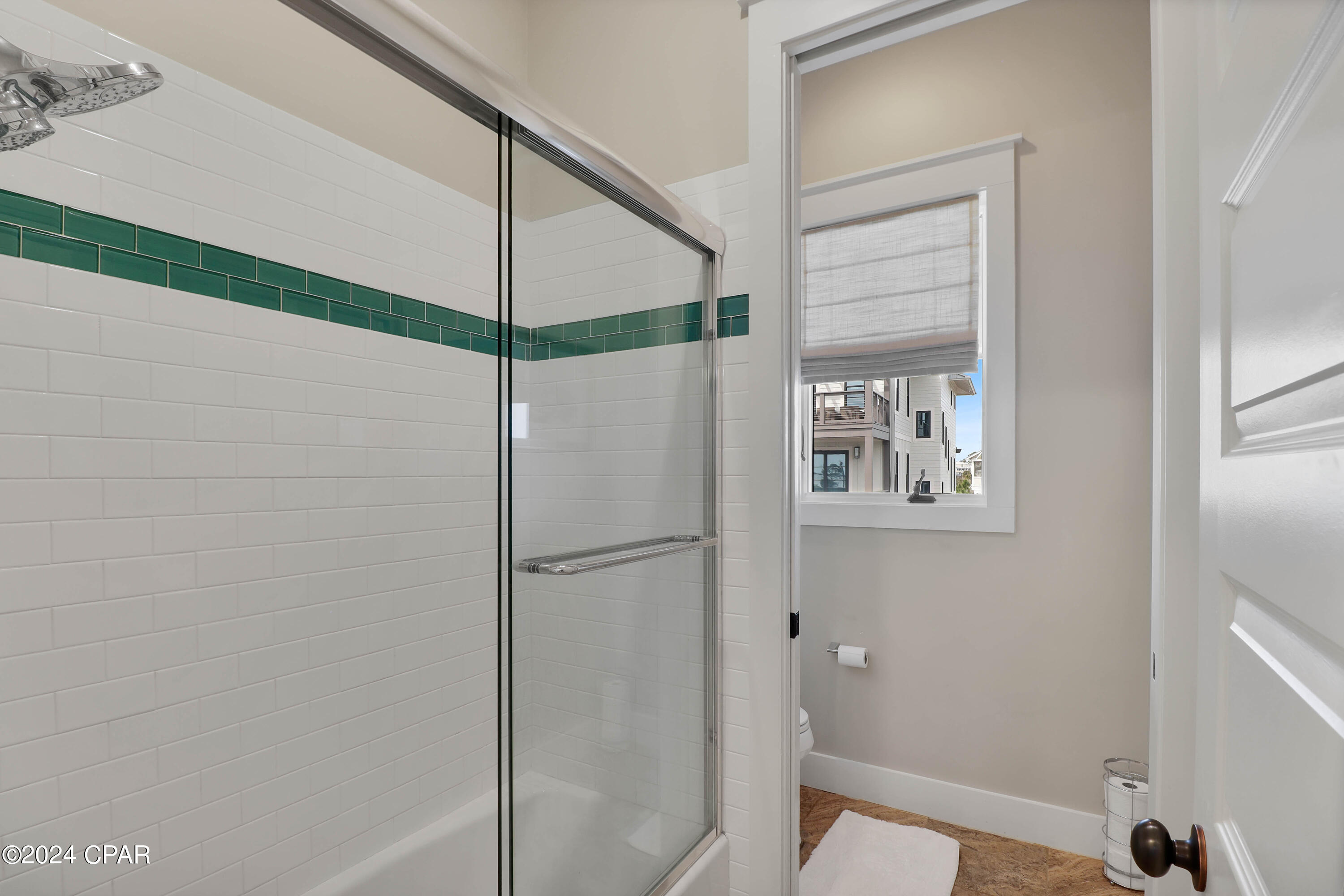 114 N Echo Lane