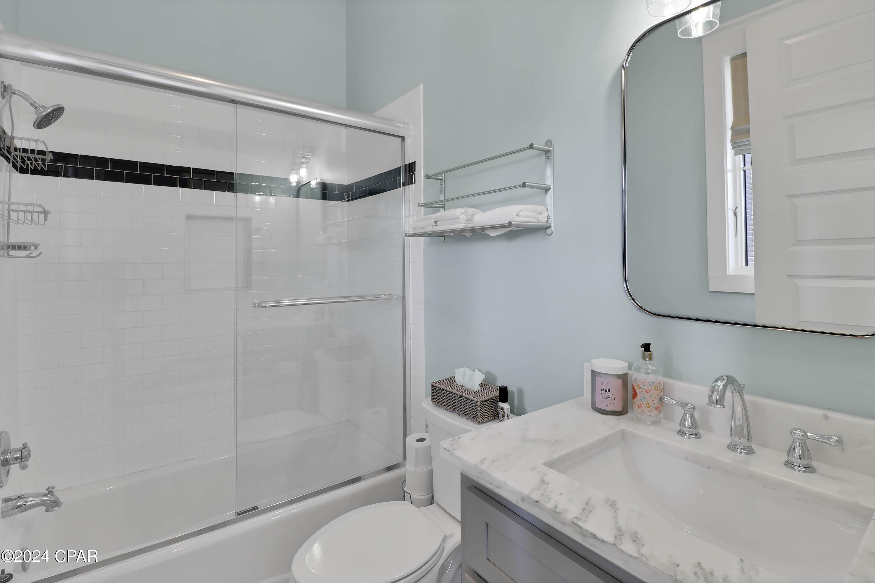 114 N Echo Lane