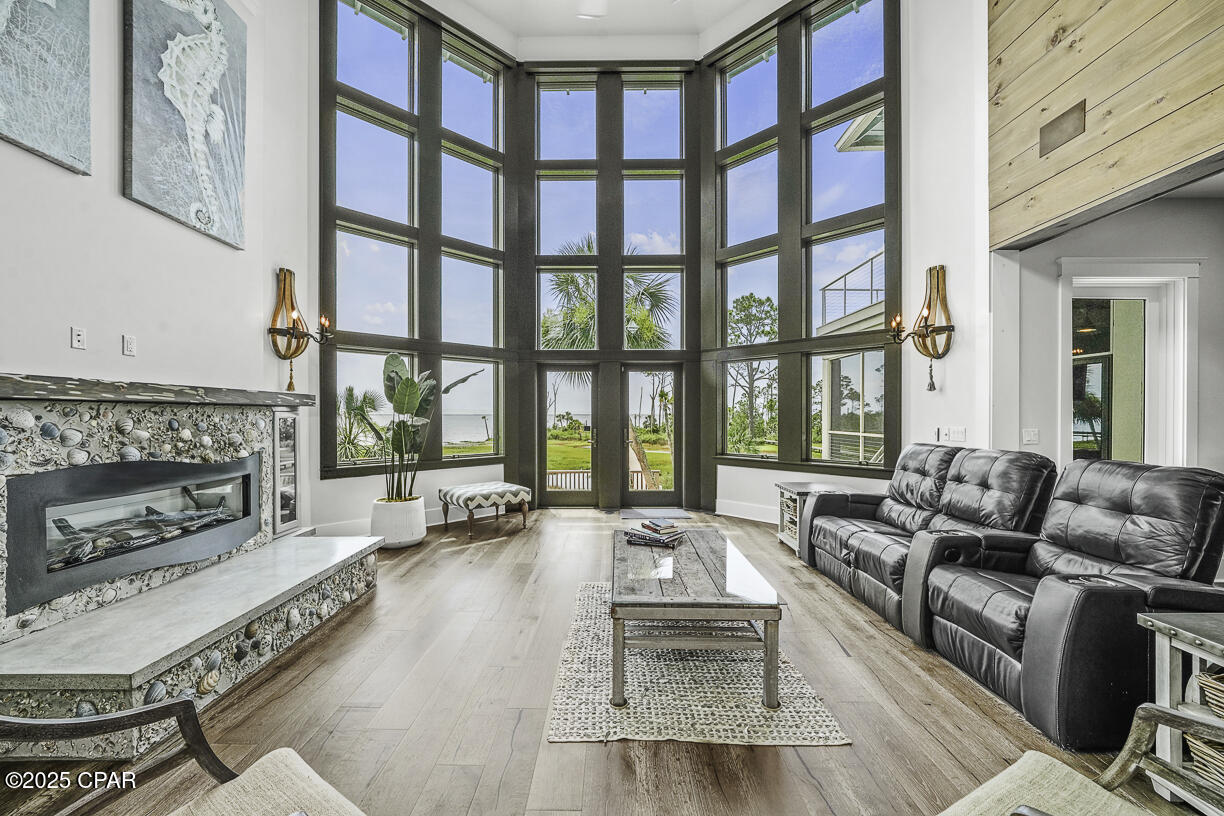 2331 State Road 30a