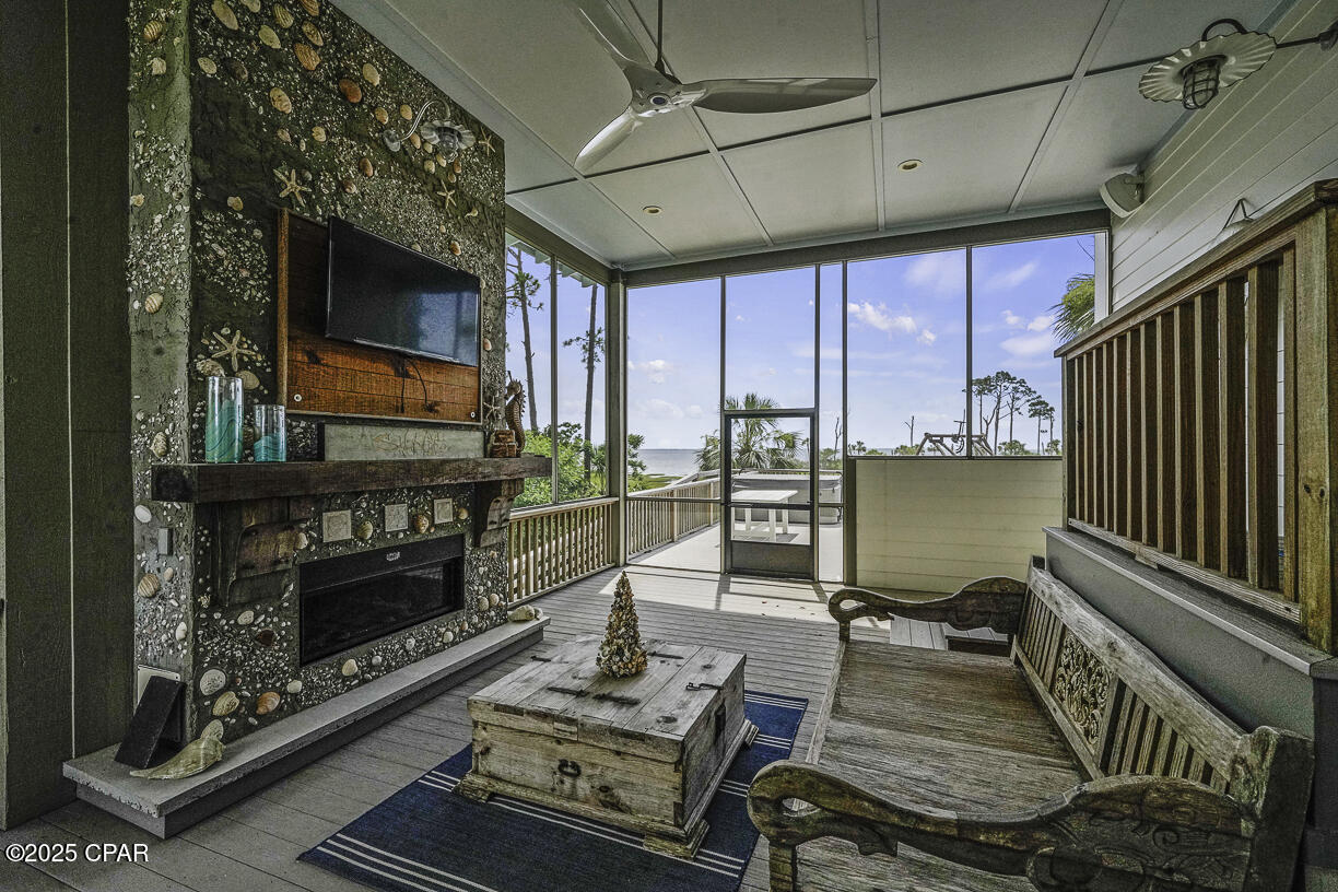 2331 State Road 30a