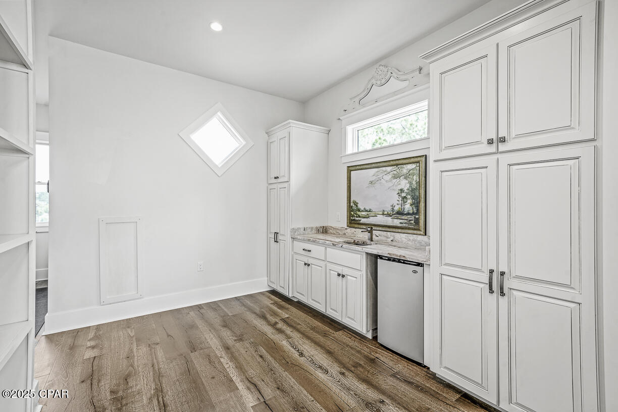 2331 State Road 30a